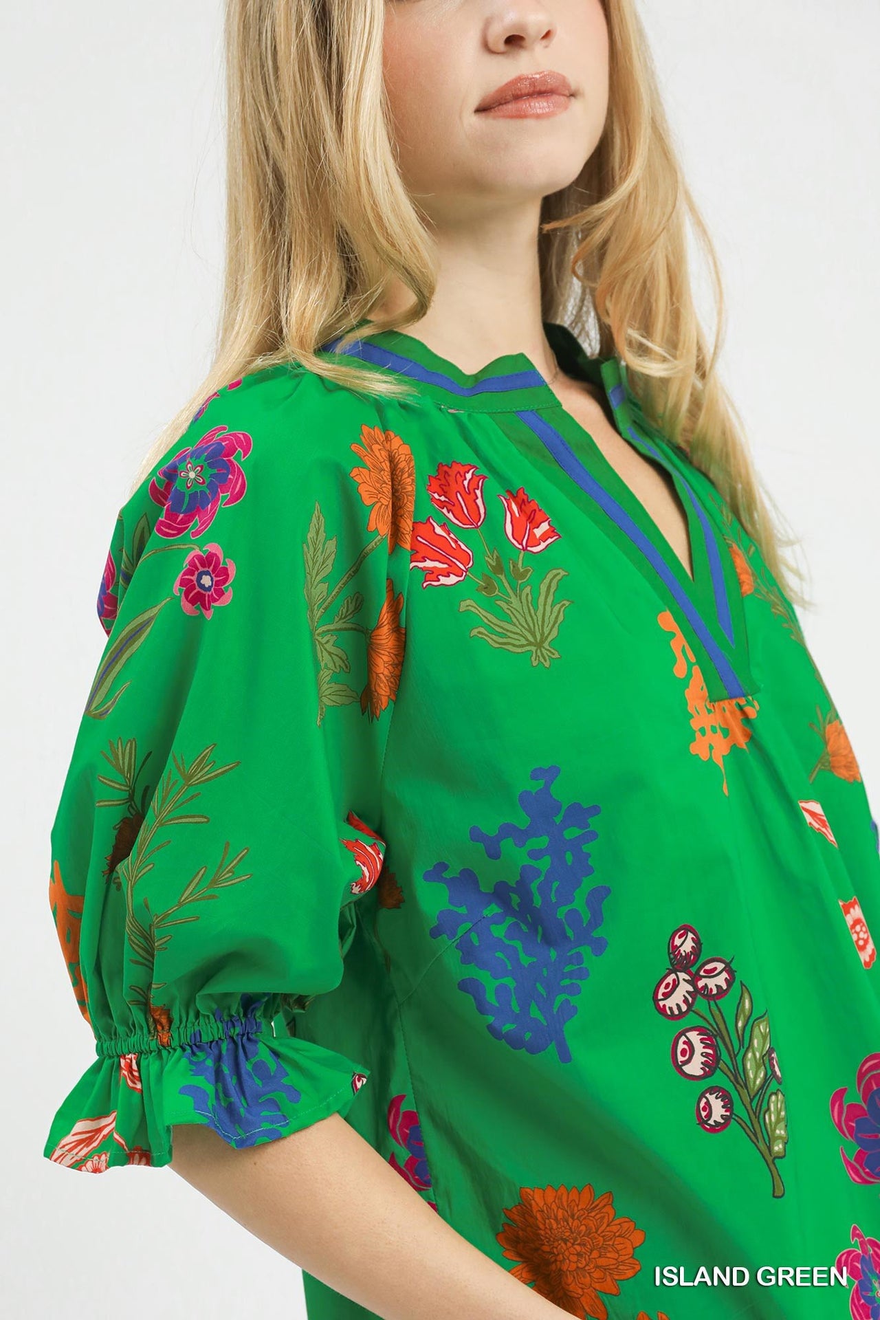Umgee Floral Split Neck Puff Sleeve Top