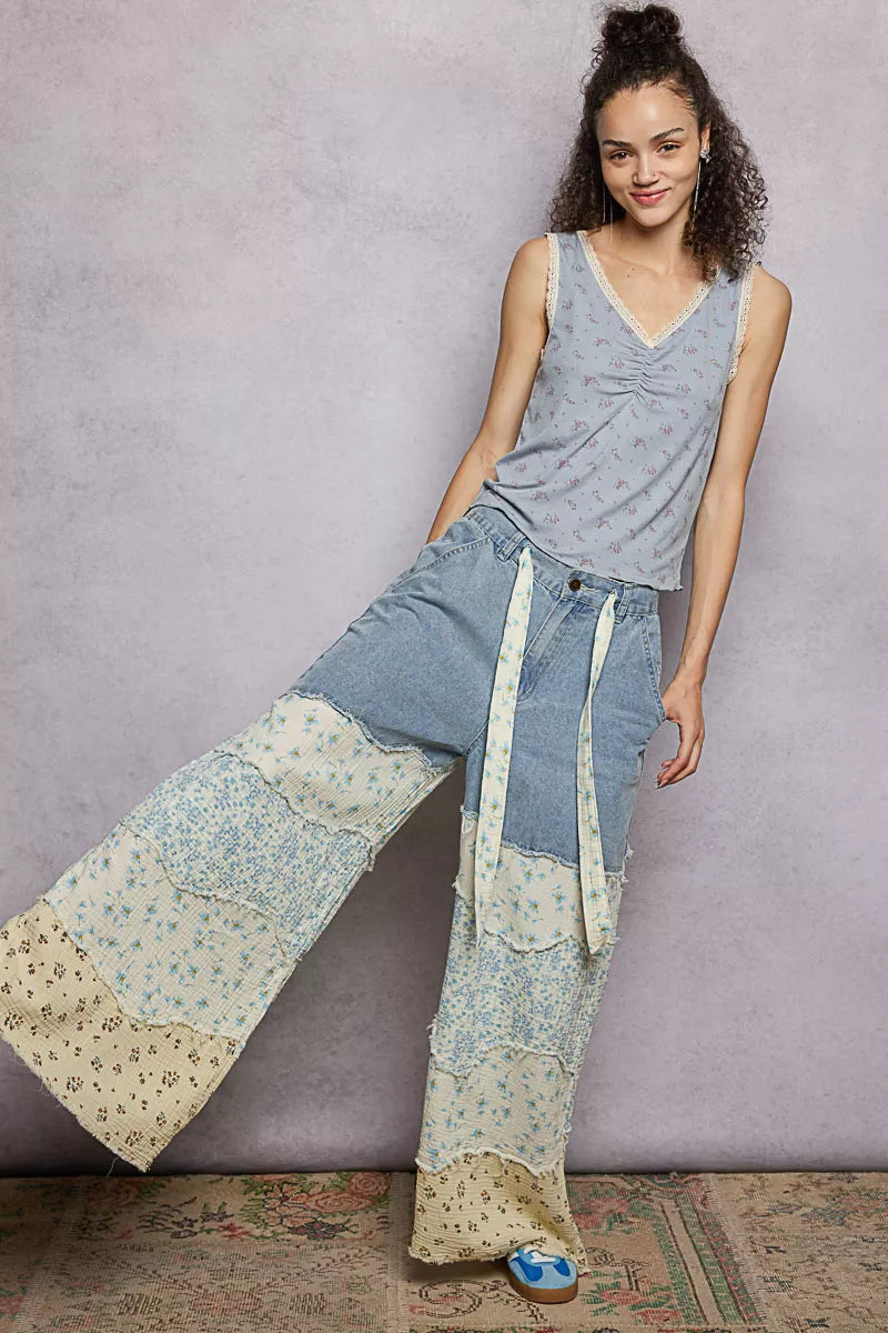 POL Ruched Floral V-Neck Tank with Lace Detail