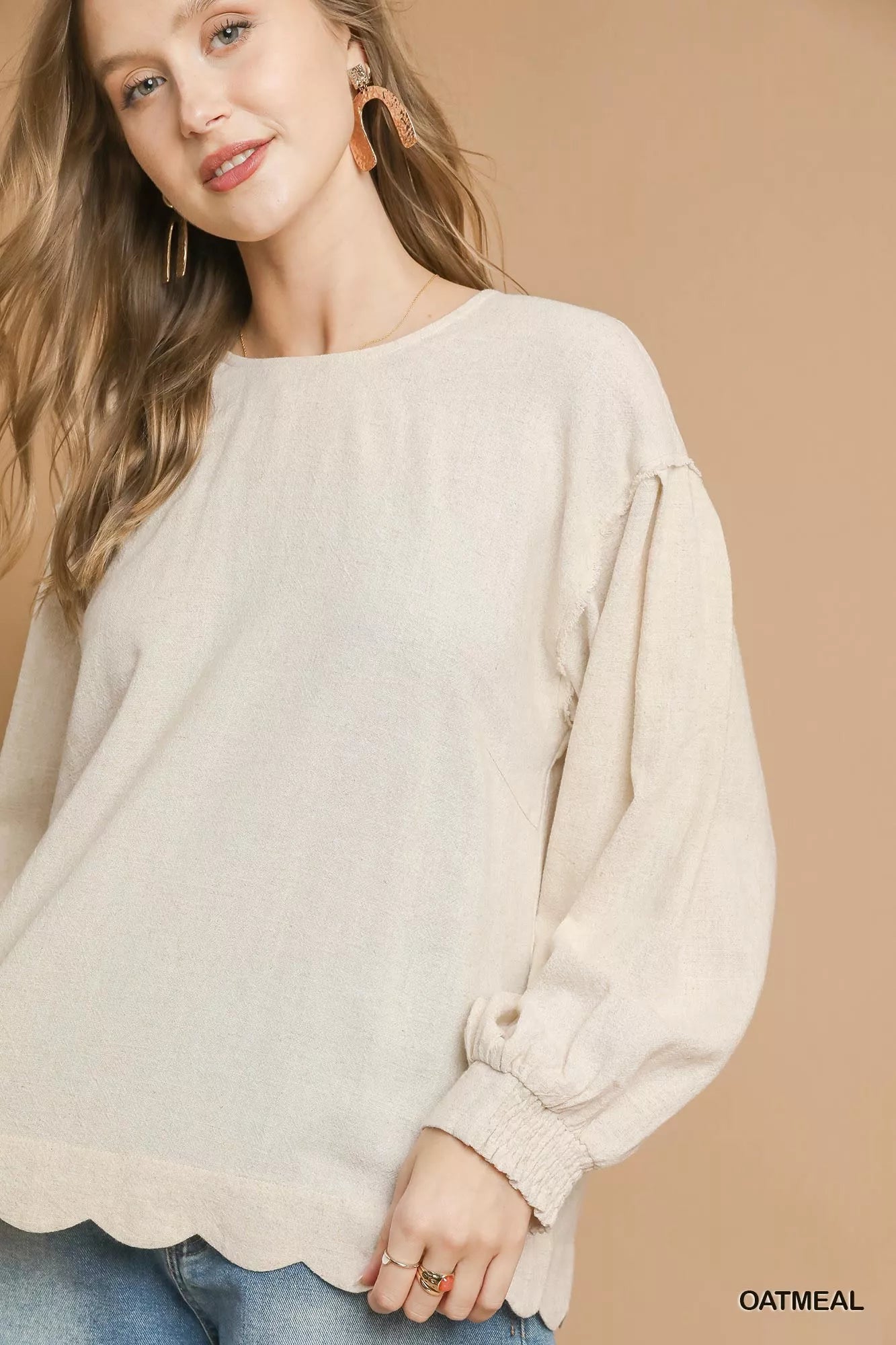 Umgee Linen Scallop Hem Long Sleeve Blouse