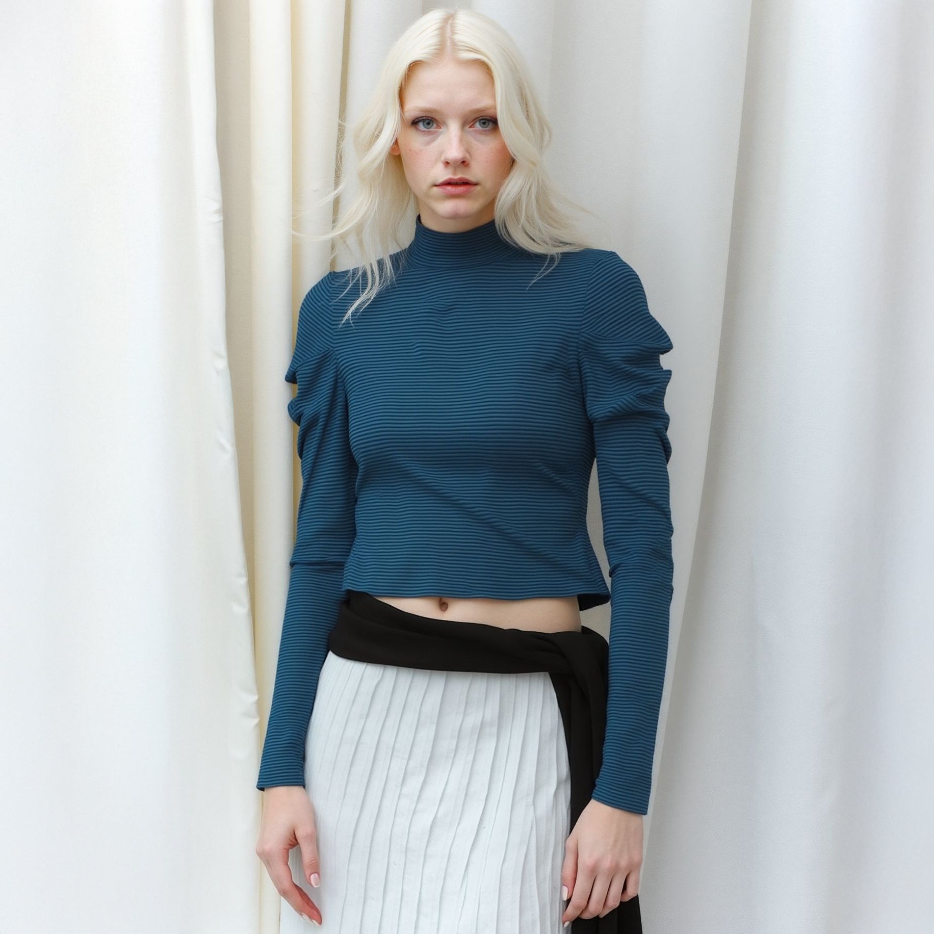 Women's Turtle Neck Puff Sleeve Stripe Knit Top In Teal