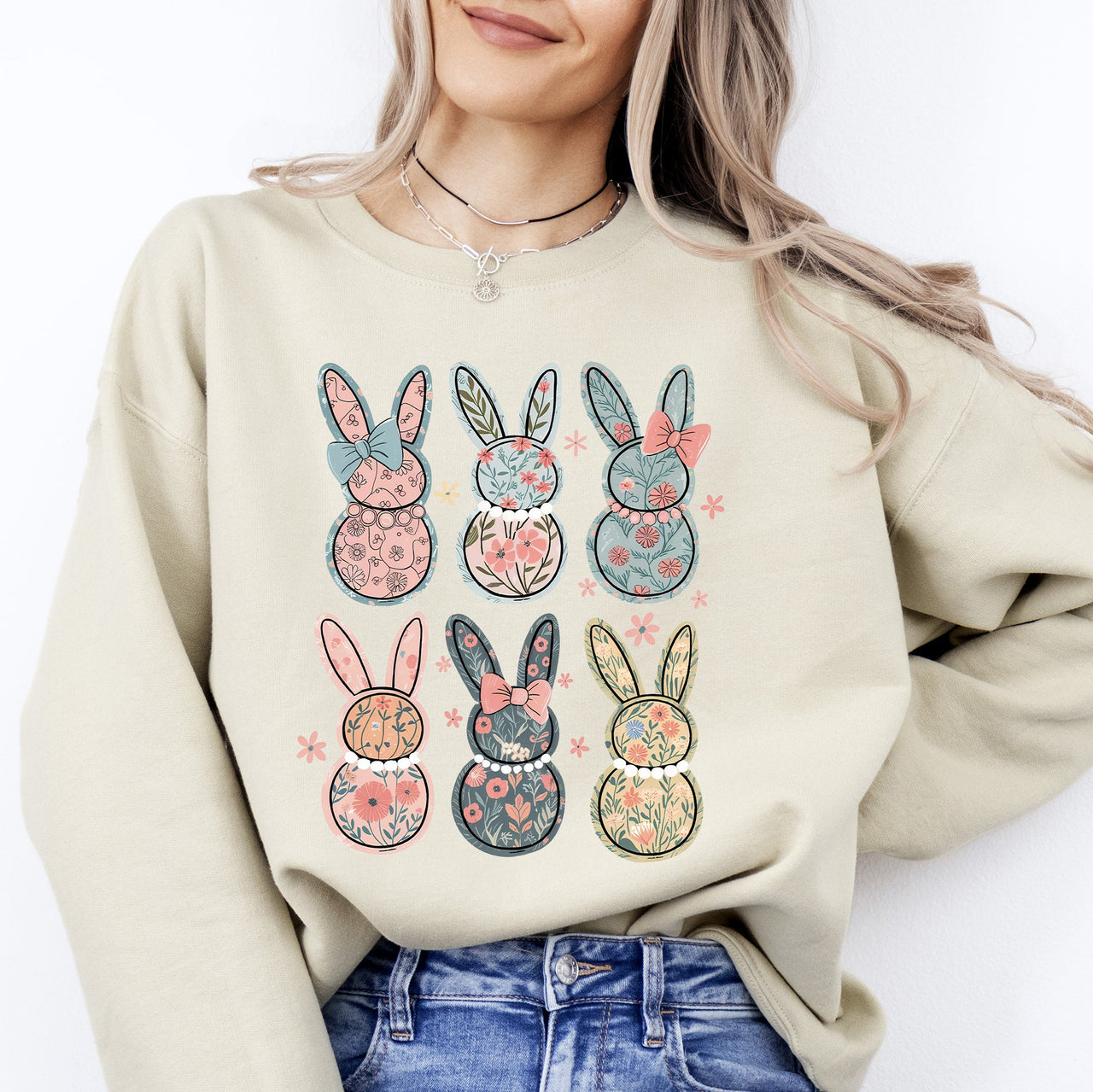 Adorable Floral Bunnies Easter Bunny Jesus Rabbit Garden Floral Design Sweatshirt