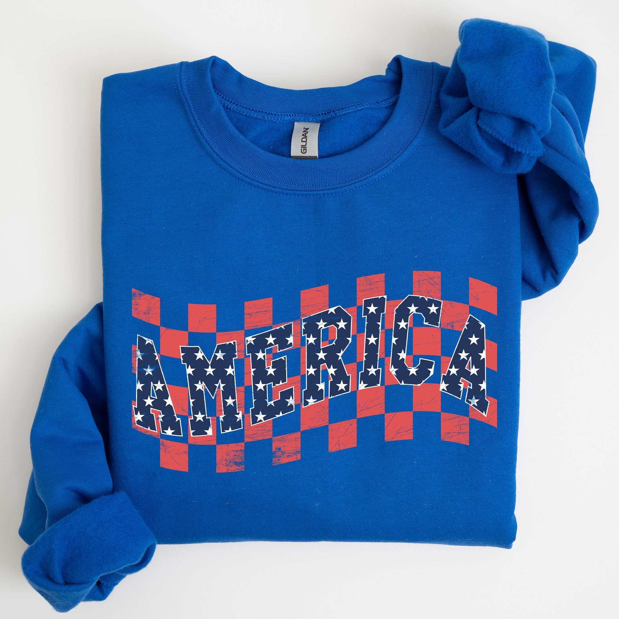 America Retro Patriotic USA Checkered Vintage Americana Flag Inspired Sweatshirt