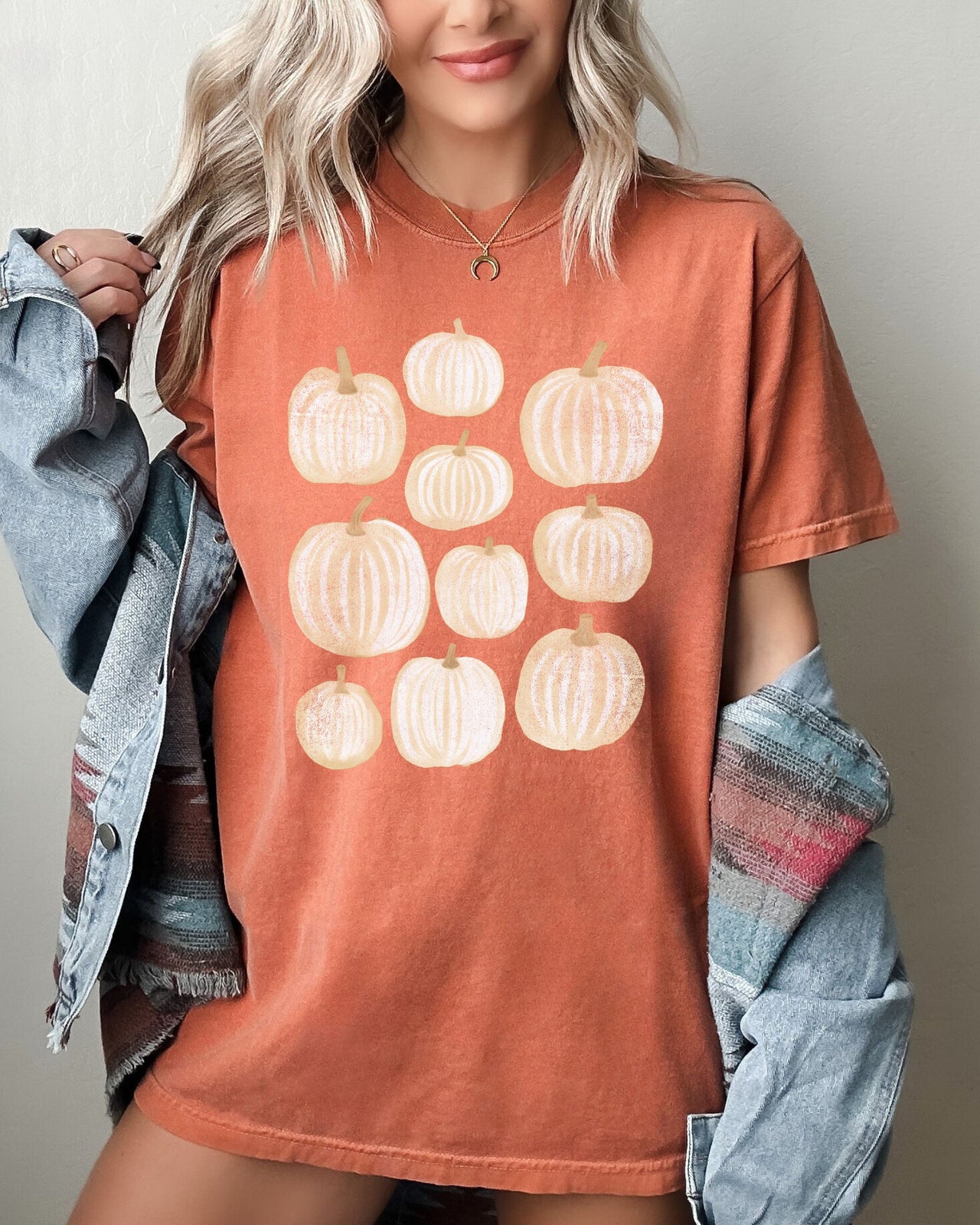 Autumn Pumpkins, Simplicity, Fall, Thanksgiving, Halloween Seasonal Comfort Colors Tee
