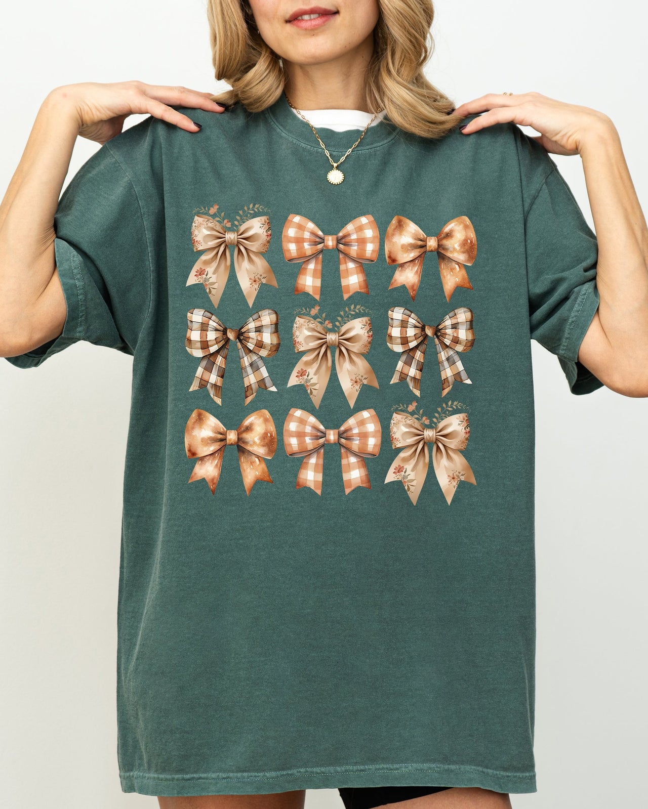 Autumn Ribbons, Bows, Coquette, Girly, Thanksgiving, Fall, Halloween Comfort Colors Tee