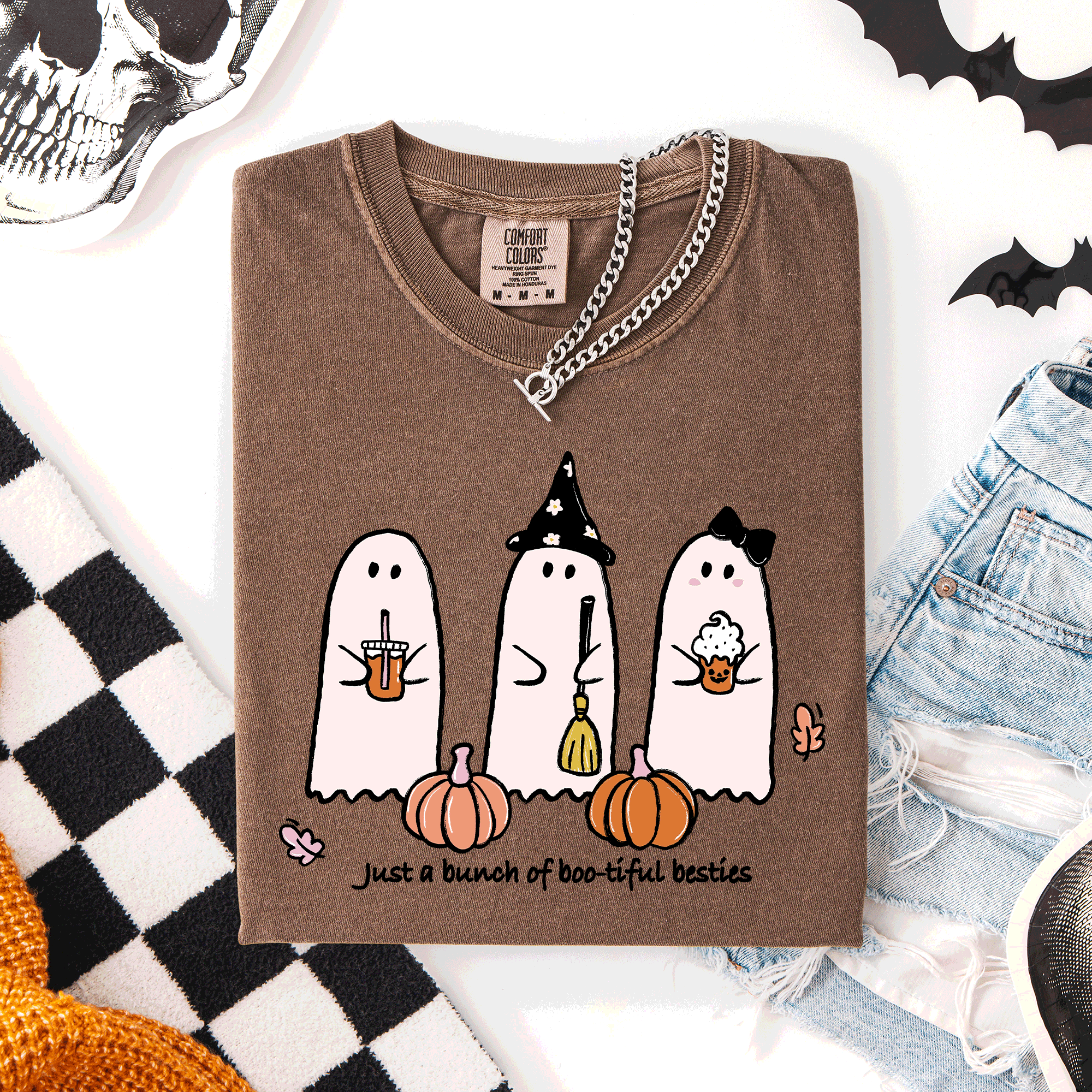 Besties Halloween Ghosts Cute Witch Pumpkin Festive Portrait Illustration Comfort Colors Tee