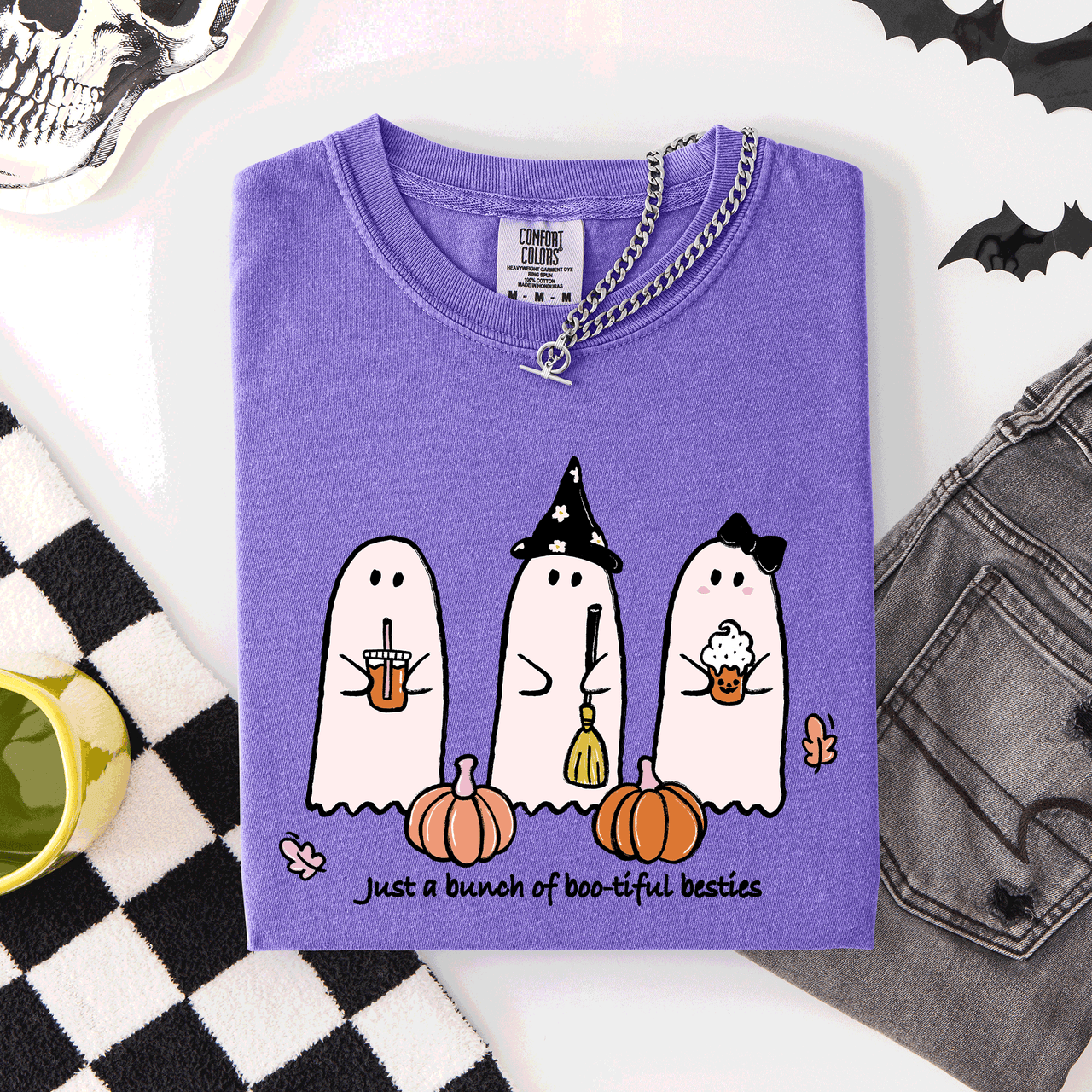 Besties Halloween Ghosts Cute Witch Pumpkin Festive Portrait Illustration Comfort Colors Tee