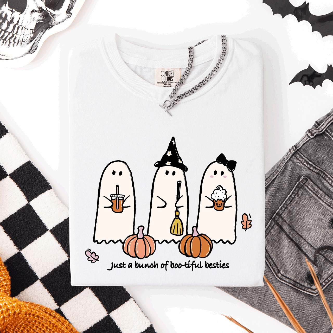 Besties Halloween Ghosts Cute Witch Pumpkin Festive Portrait Illustration Comfort Colors Tee