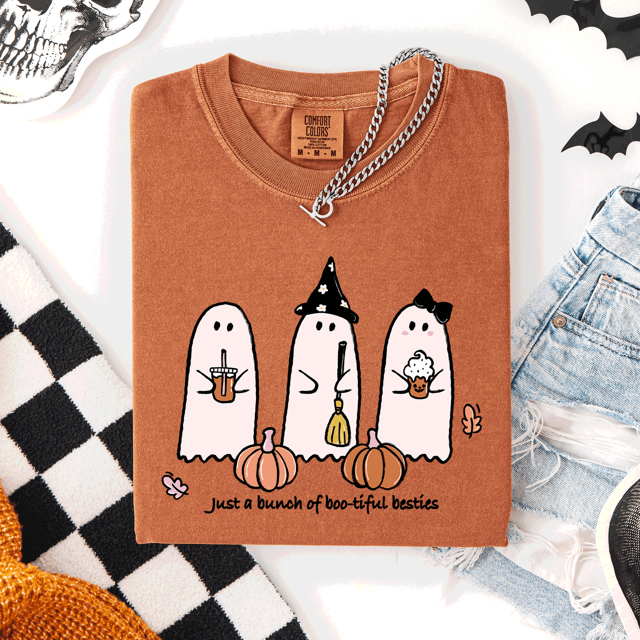 Besties Halloween Ghosts Cute Witch Pumpkin Festive Portrait Illustration Comfort Colors Tee