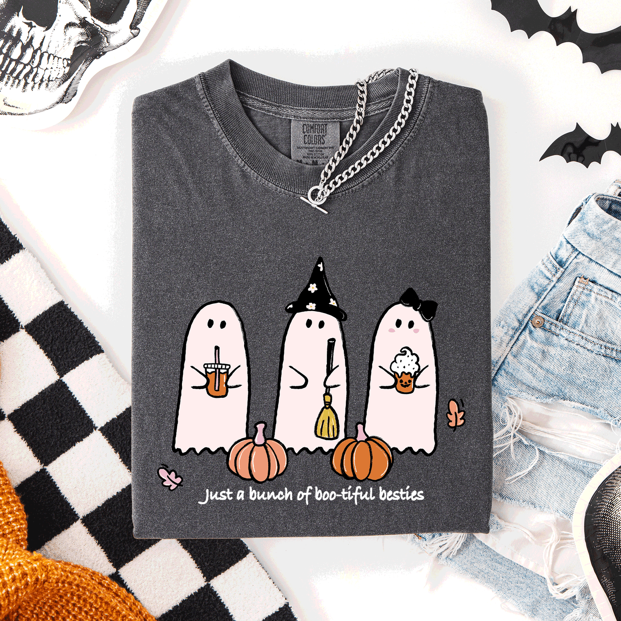 Besties Halloween Ghosts Cute Witch Pumpkin Festive Portrait Illustration Comfort Colors Tee