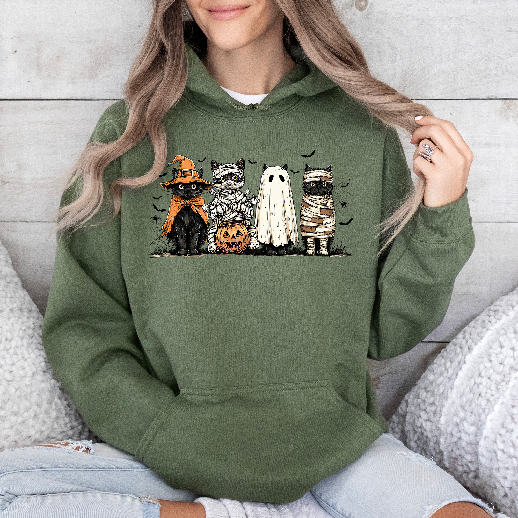 Black Cats Pumpkin Ghosts Cats Retro Halloween Gothic Halloween Cat Mama Hoodie