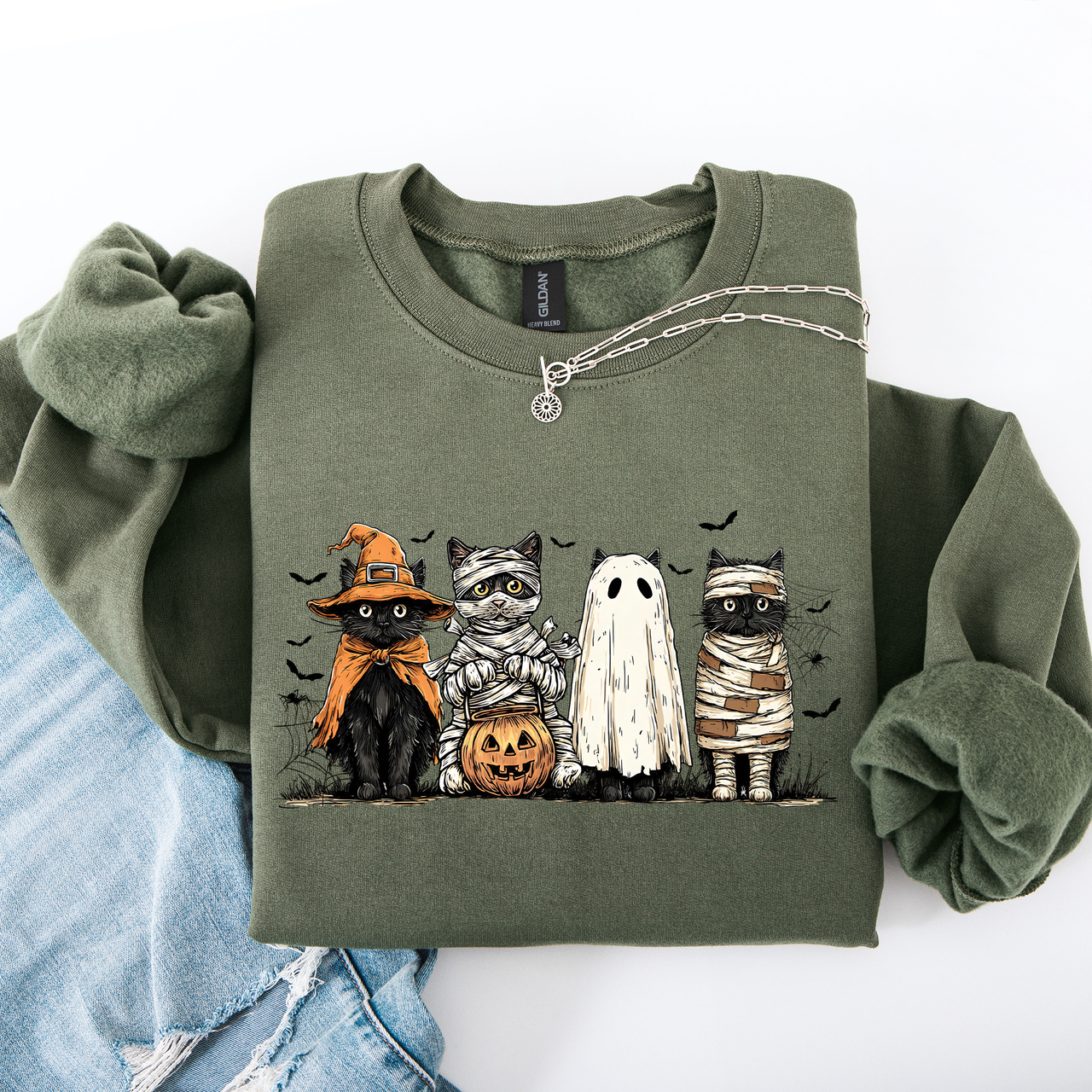 Shimmering Ghost Halloween Black Cat Pumpkin Ghost Cats Retro Gothic Autumn Sweatshirt