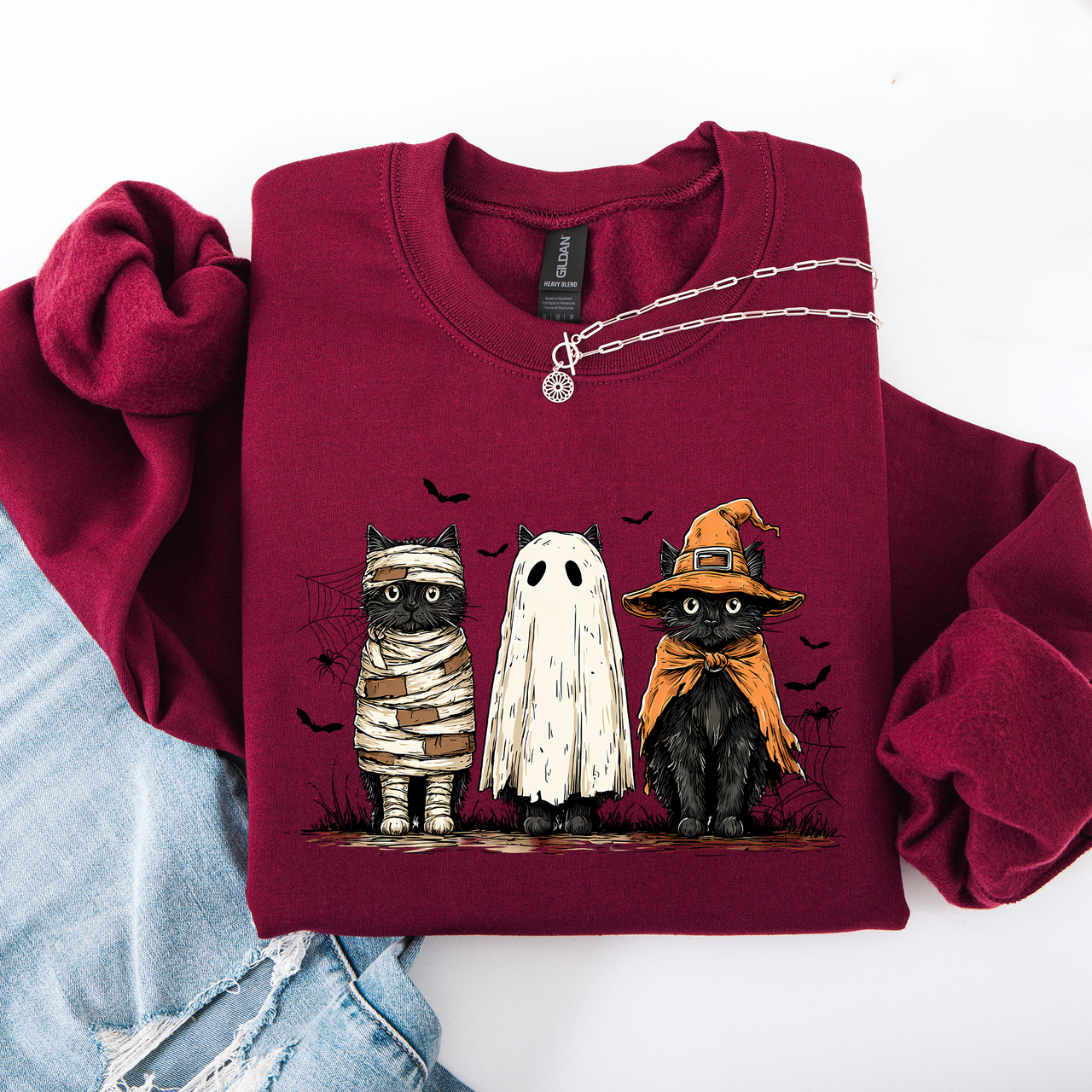 Shimmering Ghost Halloween Black Cats Boo Ghost Cats Retro Gothic Autumn Cat Mama Sweatshirt