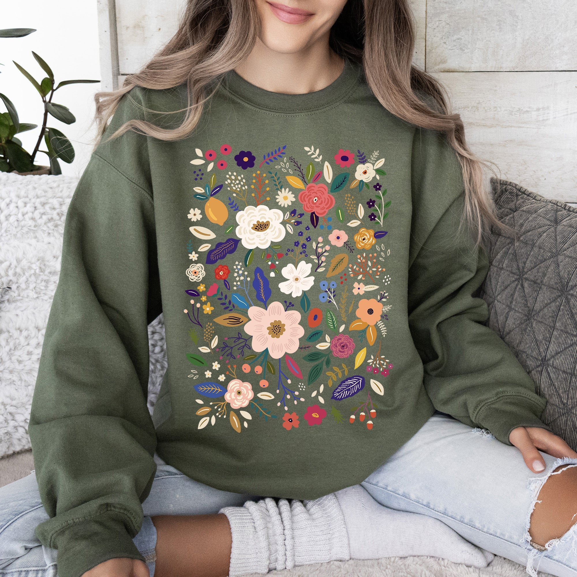 Bloom Brilliance Color-Infused Floral Print Garden Collection Soft Knit Sweatshirt