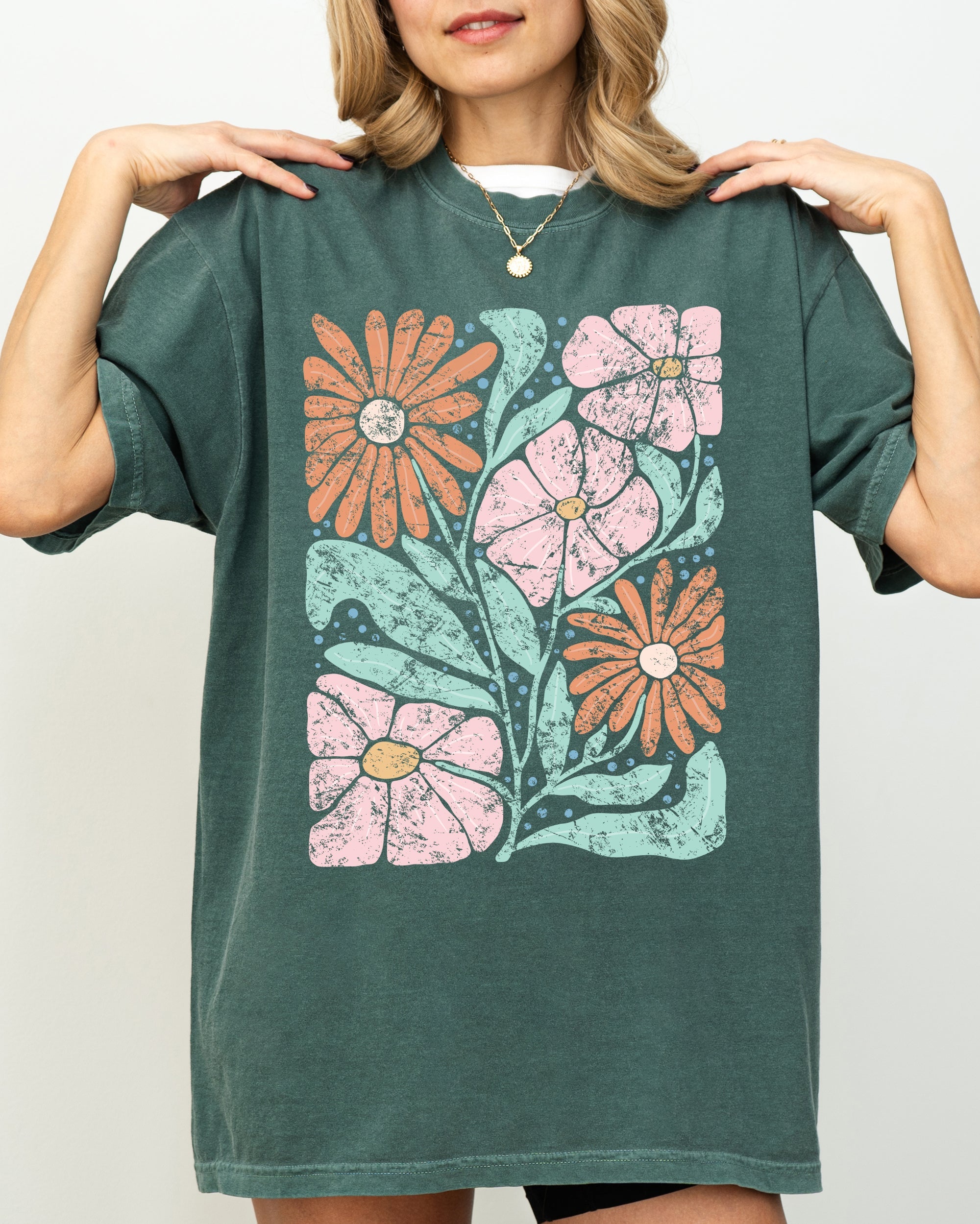 Bohemian Gorgeous Abstract Flowers Boho Floral Design Summer Vibes Gardening Festival Nature Comfort Colors Tee