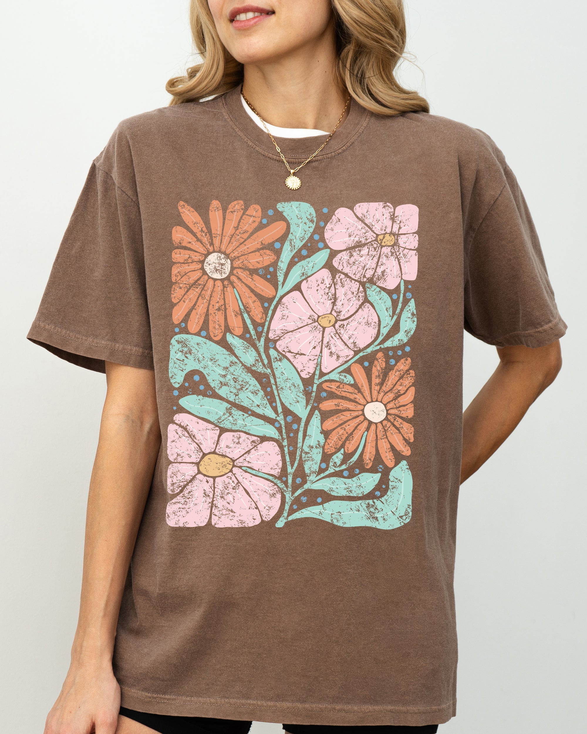 Bohemian Gorgeous Abstract Flowers Boho Floral Design Summer Vibes Gardening Festival Nature Comfort Colors Tee