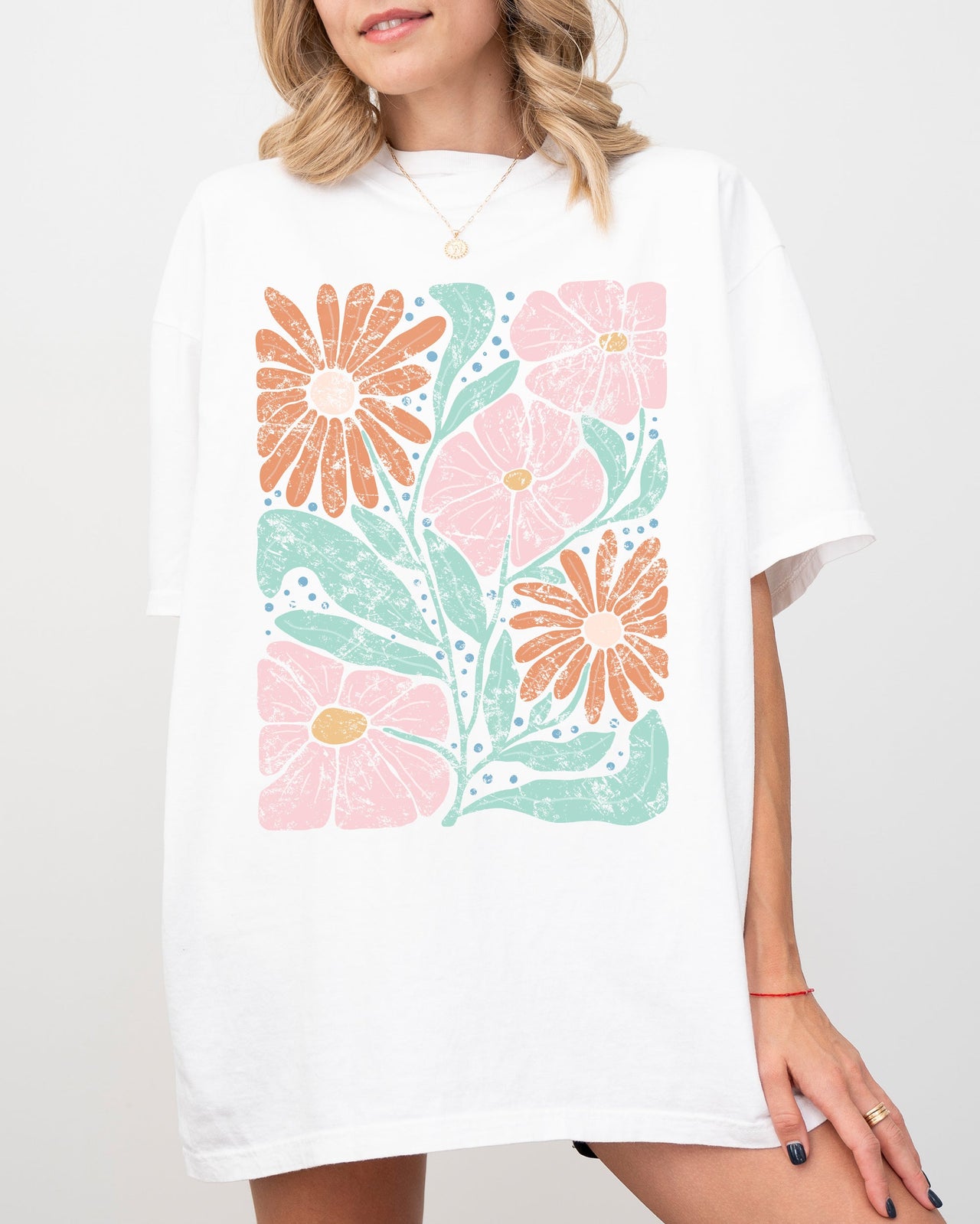 Bohemian Gorgeous Abstract Flowers Boho Floral Design Summer Vibes Gardening Festival Nature Comfort Colors Tee