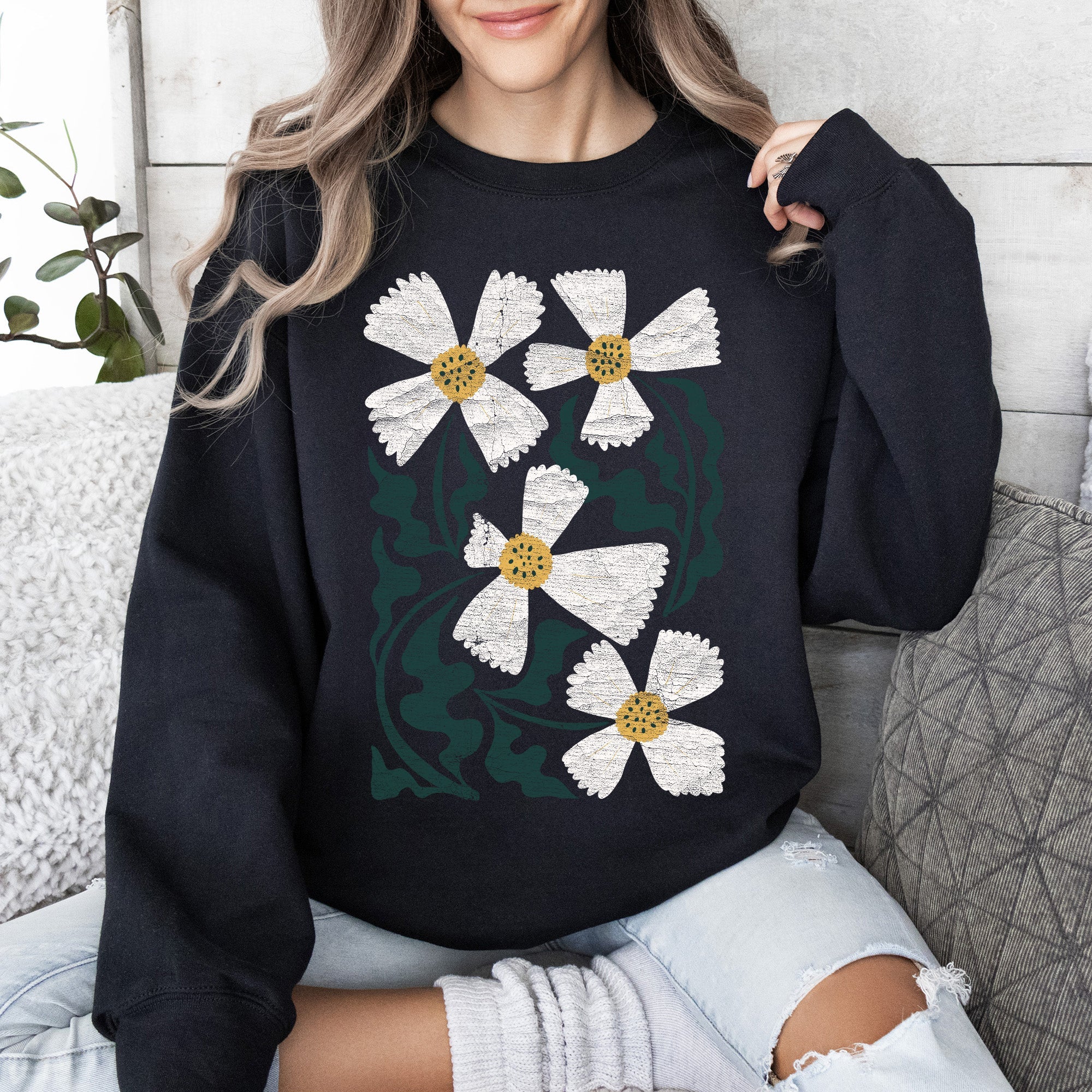 Boho Art Nouveau Flowers Bold Design Bohemian Floral Motif Intricate Linework Vintage Inspired Sweatshirt