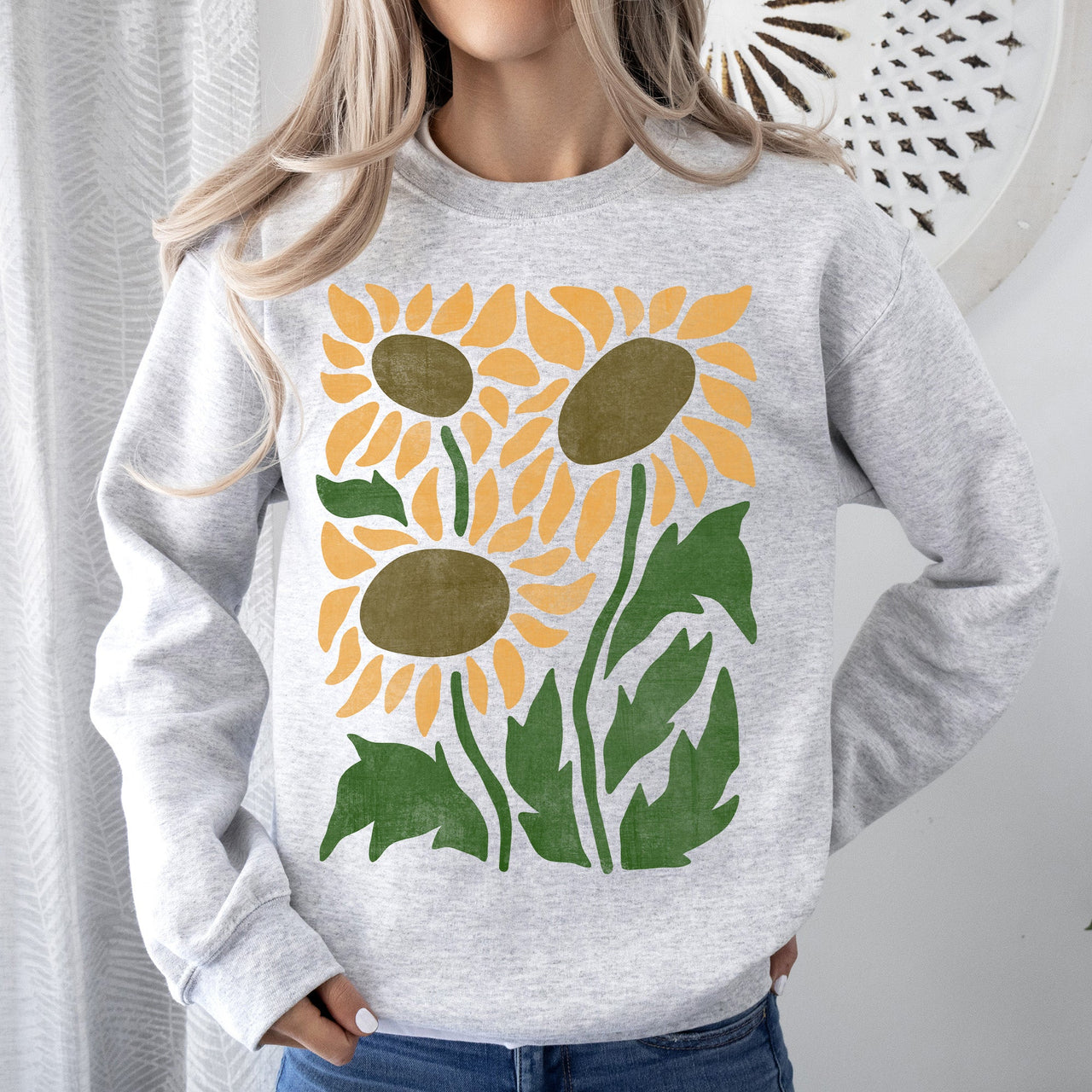 Boho Sunflowers Retro Floral Vintage Bohemian Garden Print Soft Cozy Comfort Sweatshirt