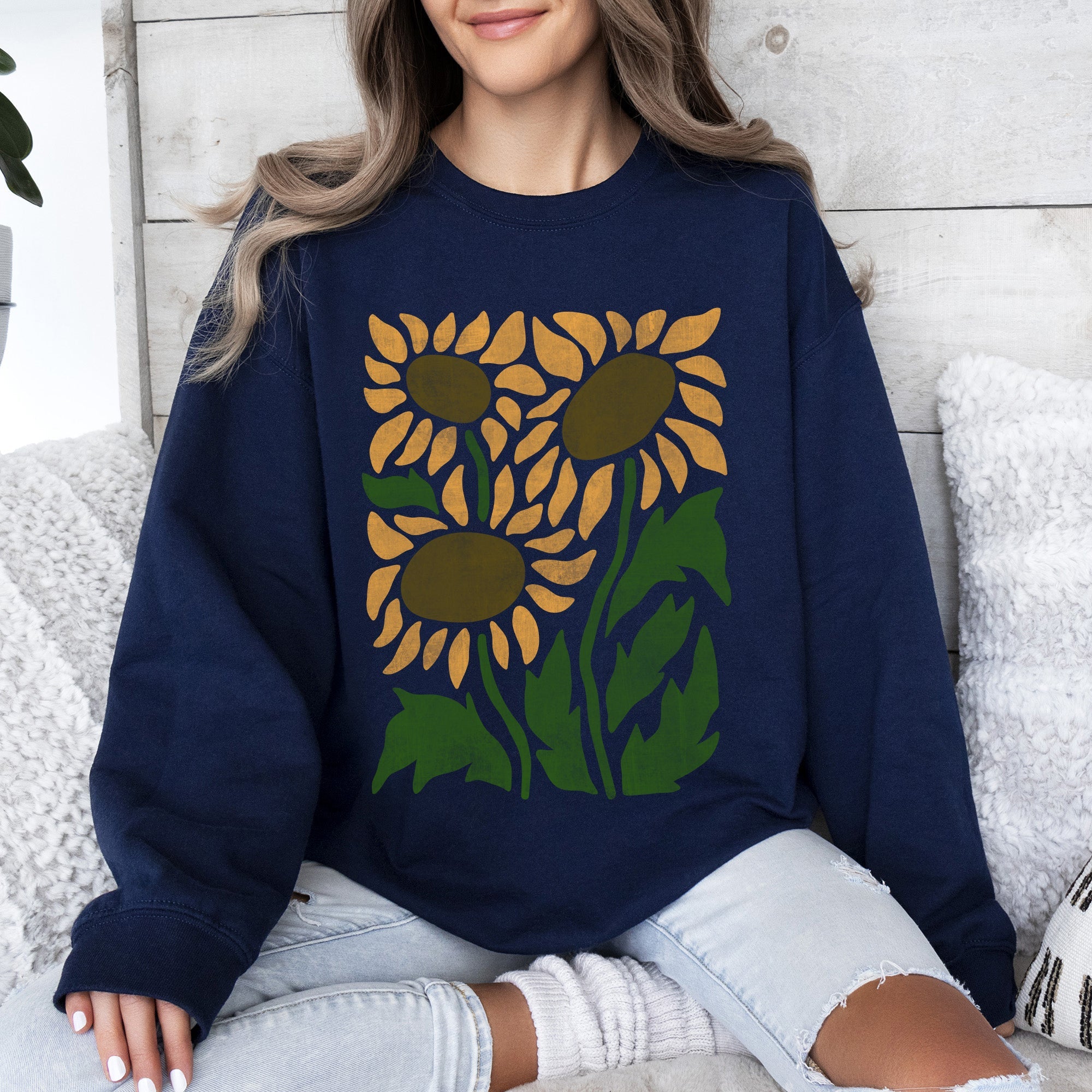 Boho Sunflowers Retro Floral Vintage Bohemian Garden Print Soft Cozy Comfort Sweatshirt
