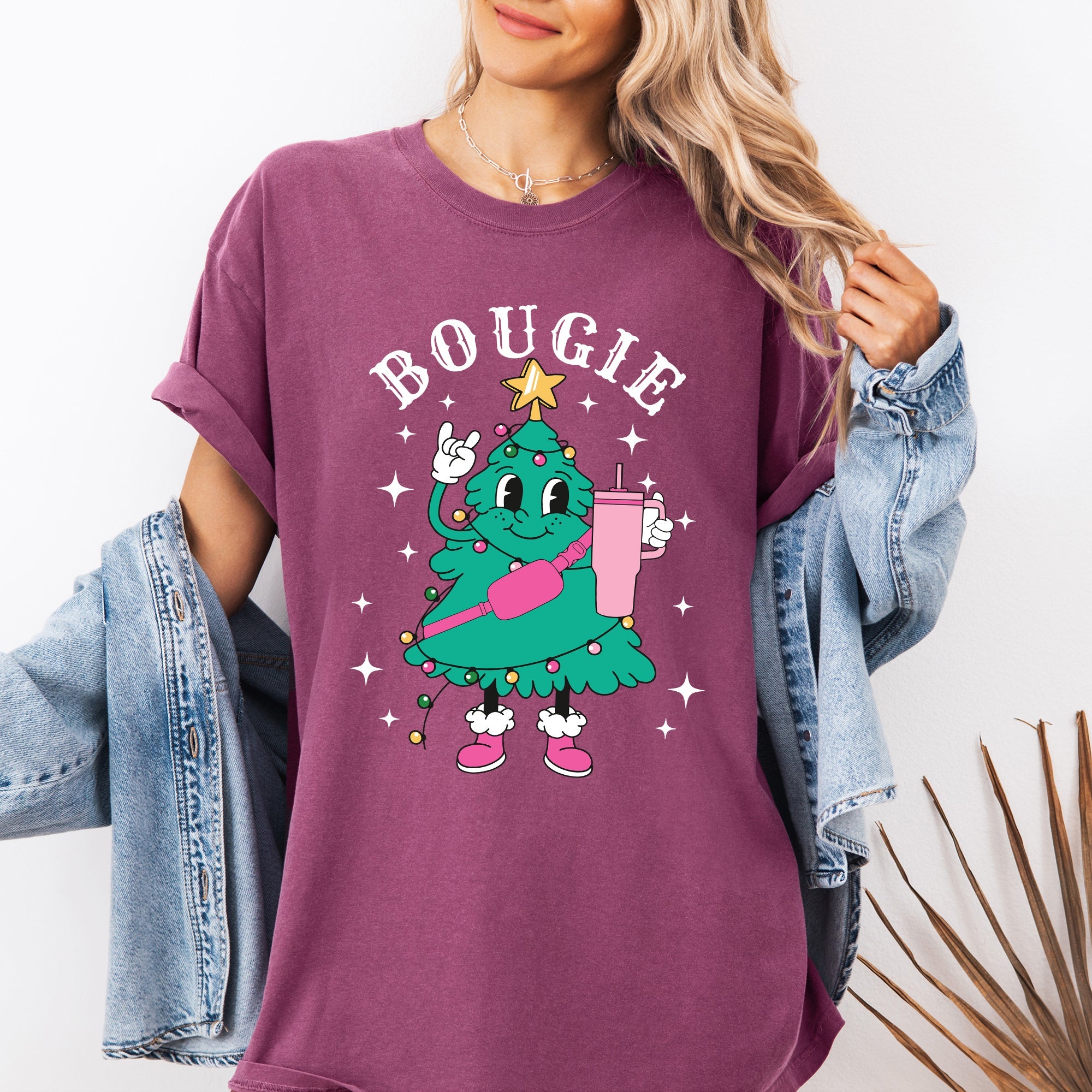 Bougie Christmas Tree Santa Winter Snow Xmas Holiday Ornament Illustration Comfort Colors Tee