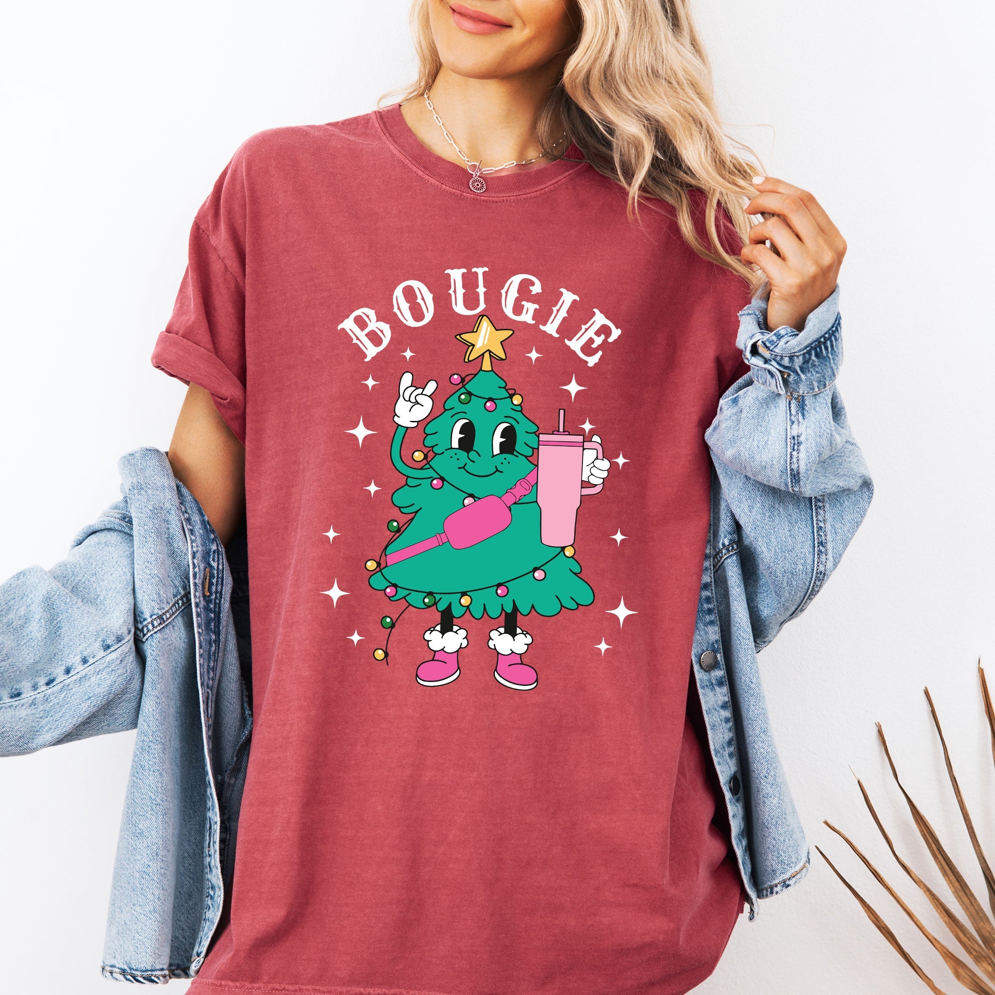 Bougie Christmas Tree Santa Winter Snow Xmas Holiday Ornament Illustration Comfort Colors Tee