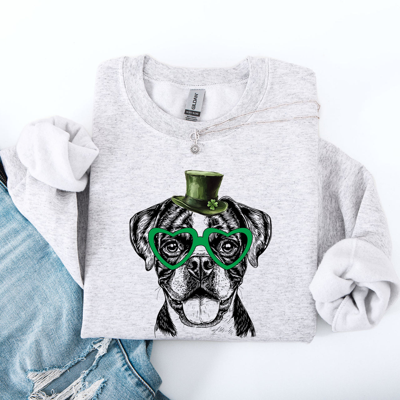 Boxer Adorable Dog St Patrick's Day Lucky Irish Clover Charm Celebration Sweatshirt