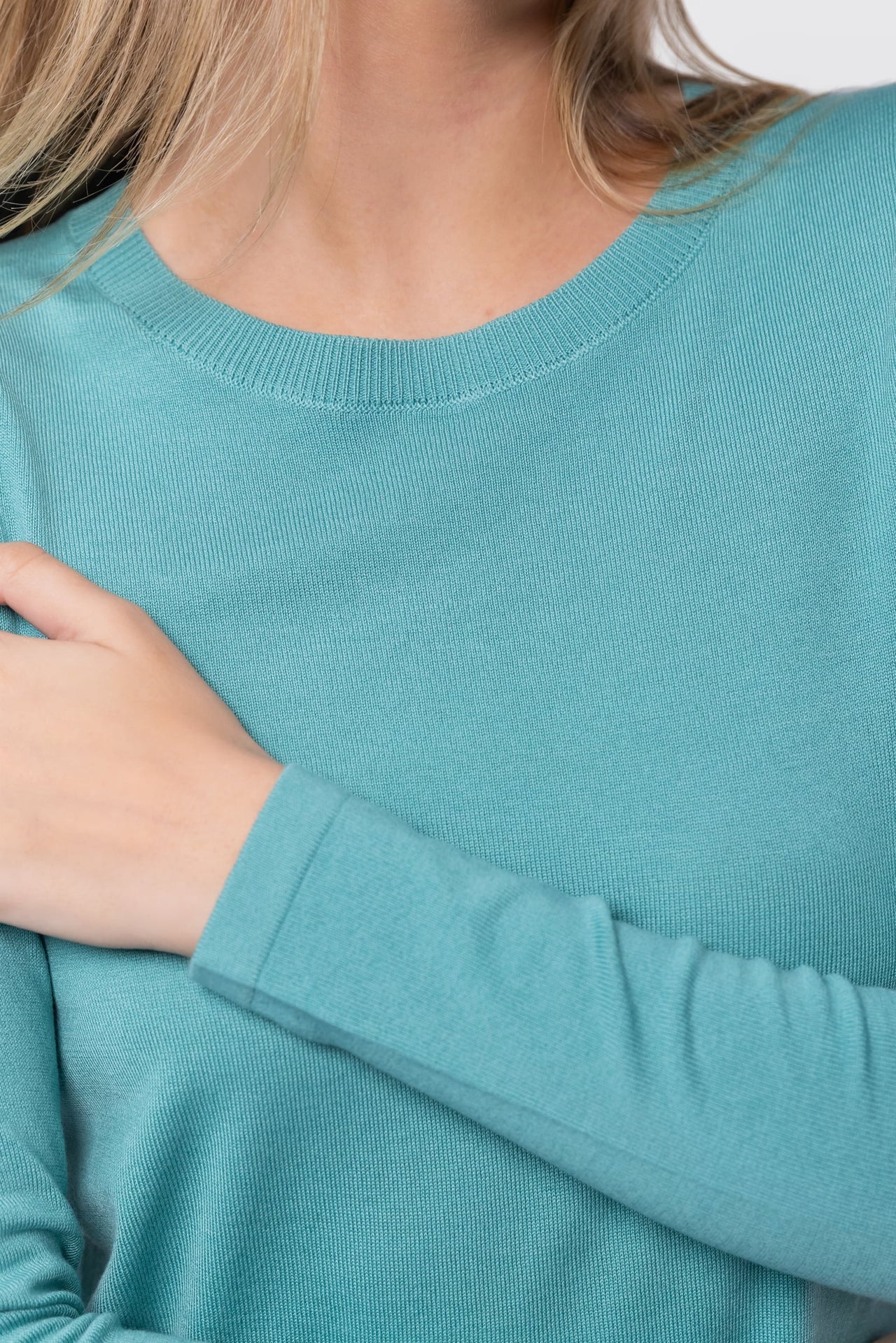 Ingrid Top (Light Teal Green)