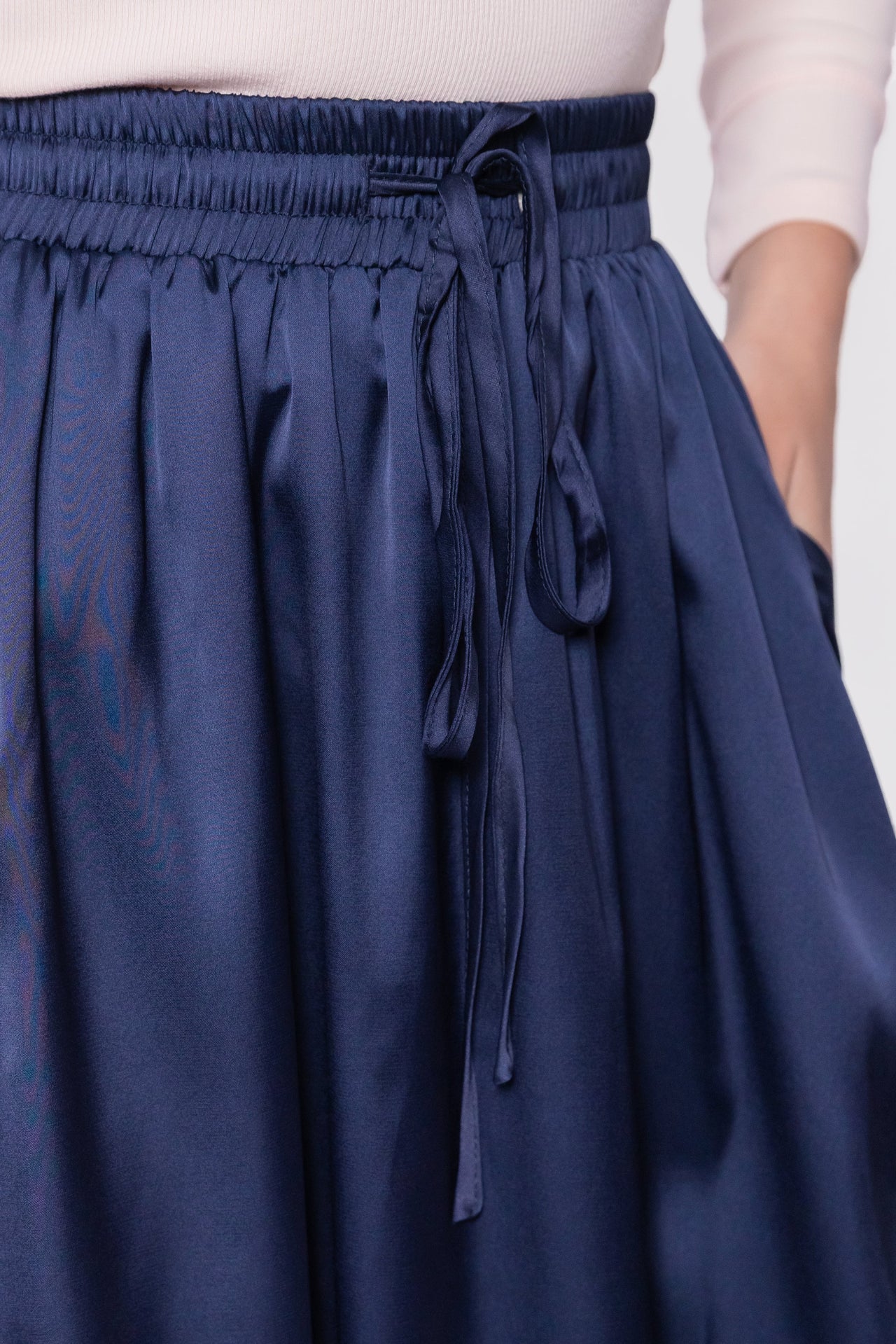 Rita Skirt (Navy)