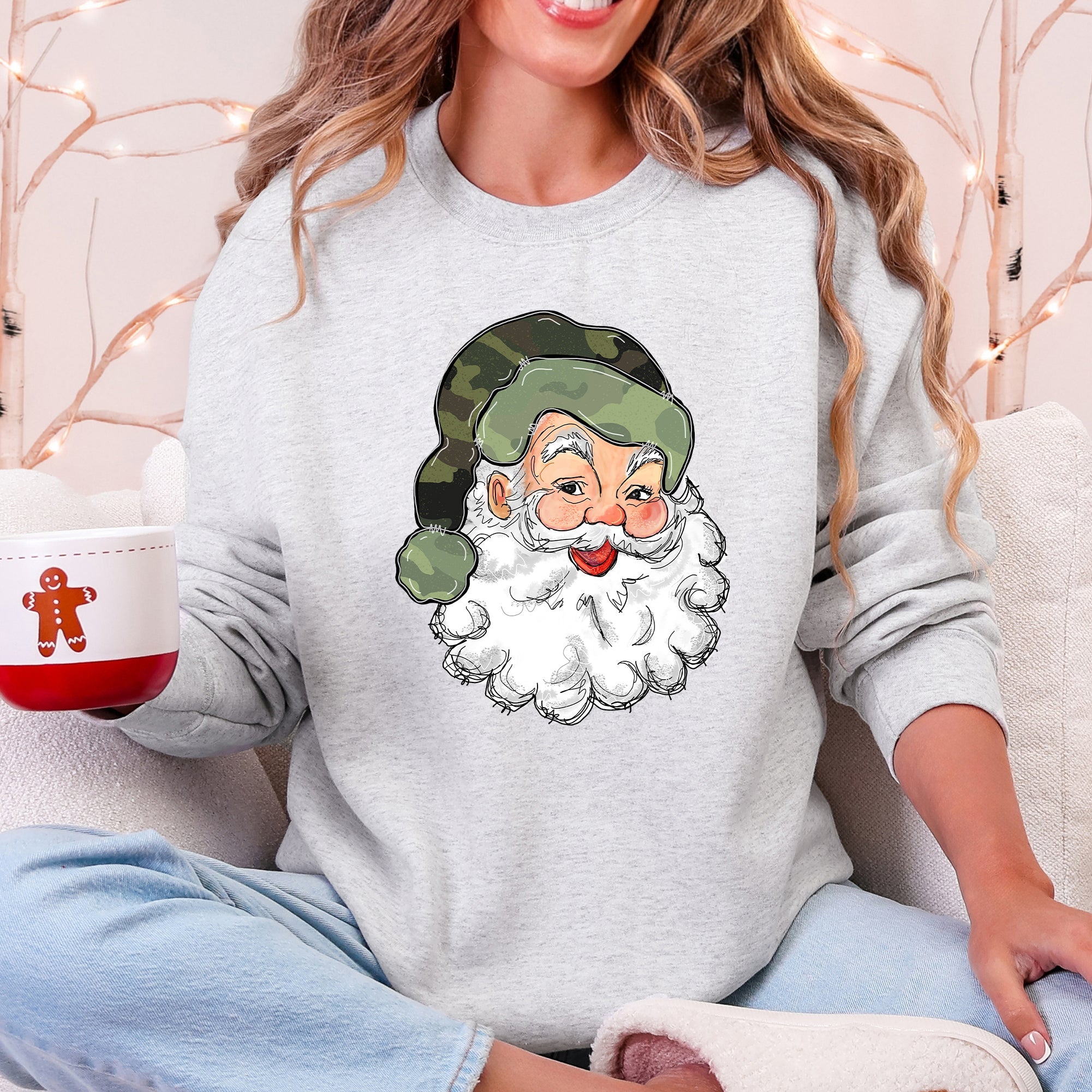 Camo Santa Retro Christmas Hunting Festive Outdoor Santa Theme Vintage Rustic Winter Style Illustration Sweatshirt