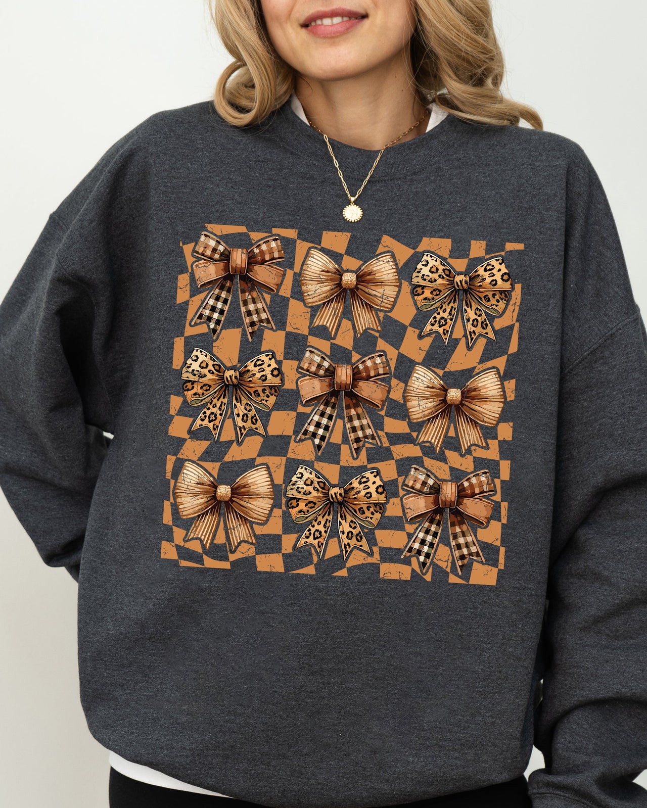 Checkered Autumn Coquette Bows And Ribbons Retro Halloween Autumnal Print Sweatshirt