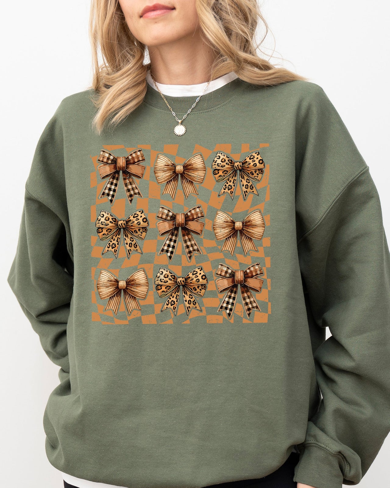 Checkered Autumn Coquette Bows And Ribbons Retro Halloween Autumnal Print Sweatshirt
