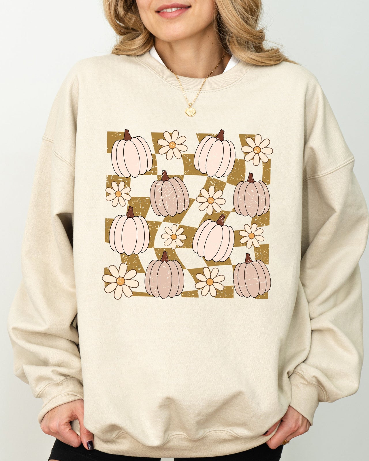 Checkered Pumpkins Daisies Flowers Vintage Retro Hippie Positivity Halloween Autumn Sweatshirt
