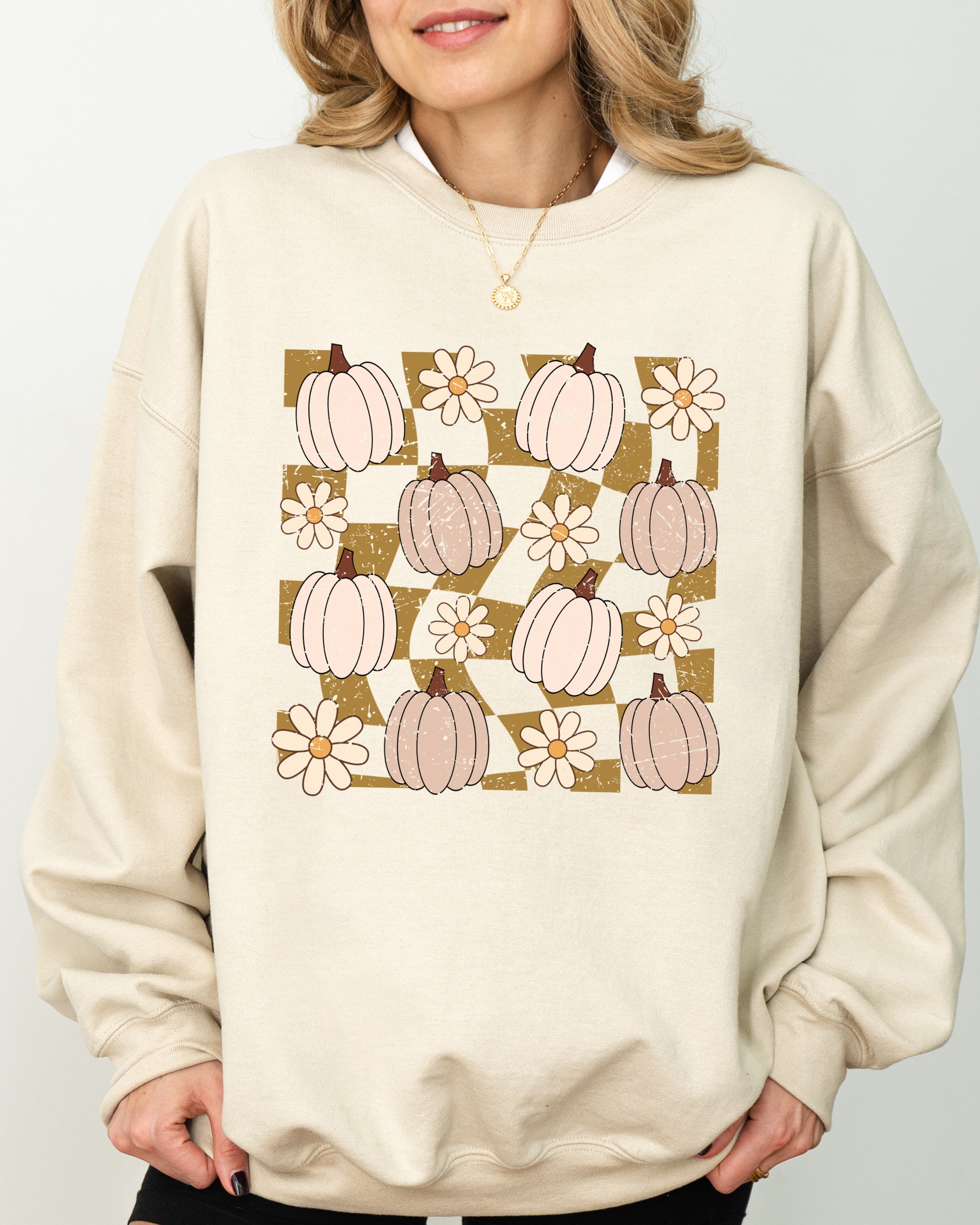 Checkered Pumpkins Daisies Flowers Vintage Retro Hippie Positivity Halloween Autumn Sweatshirt