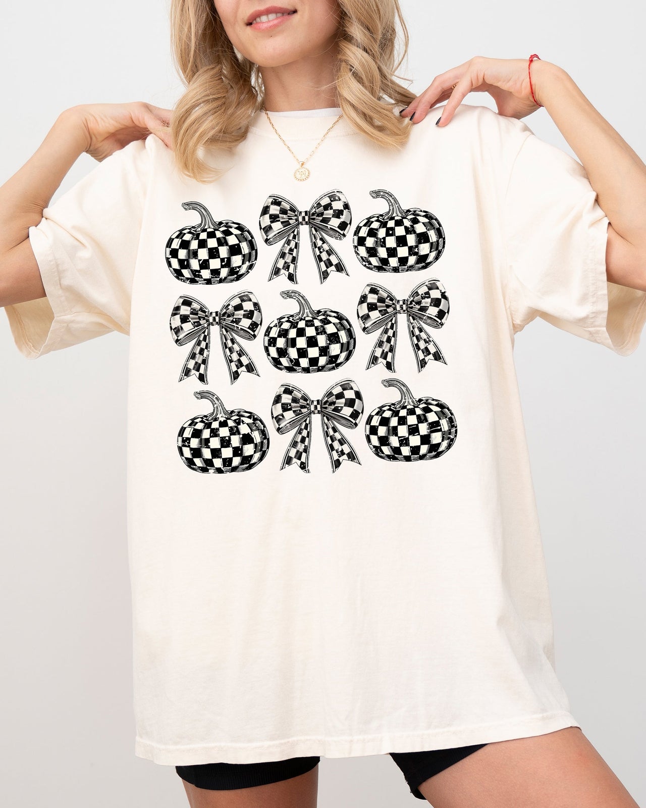 Checkered Retro Pumpkins Coquette Ribbons Bows Halloween Autumn Fall Comfort Colors Tee