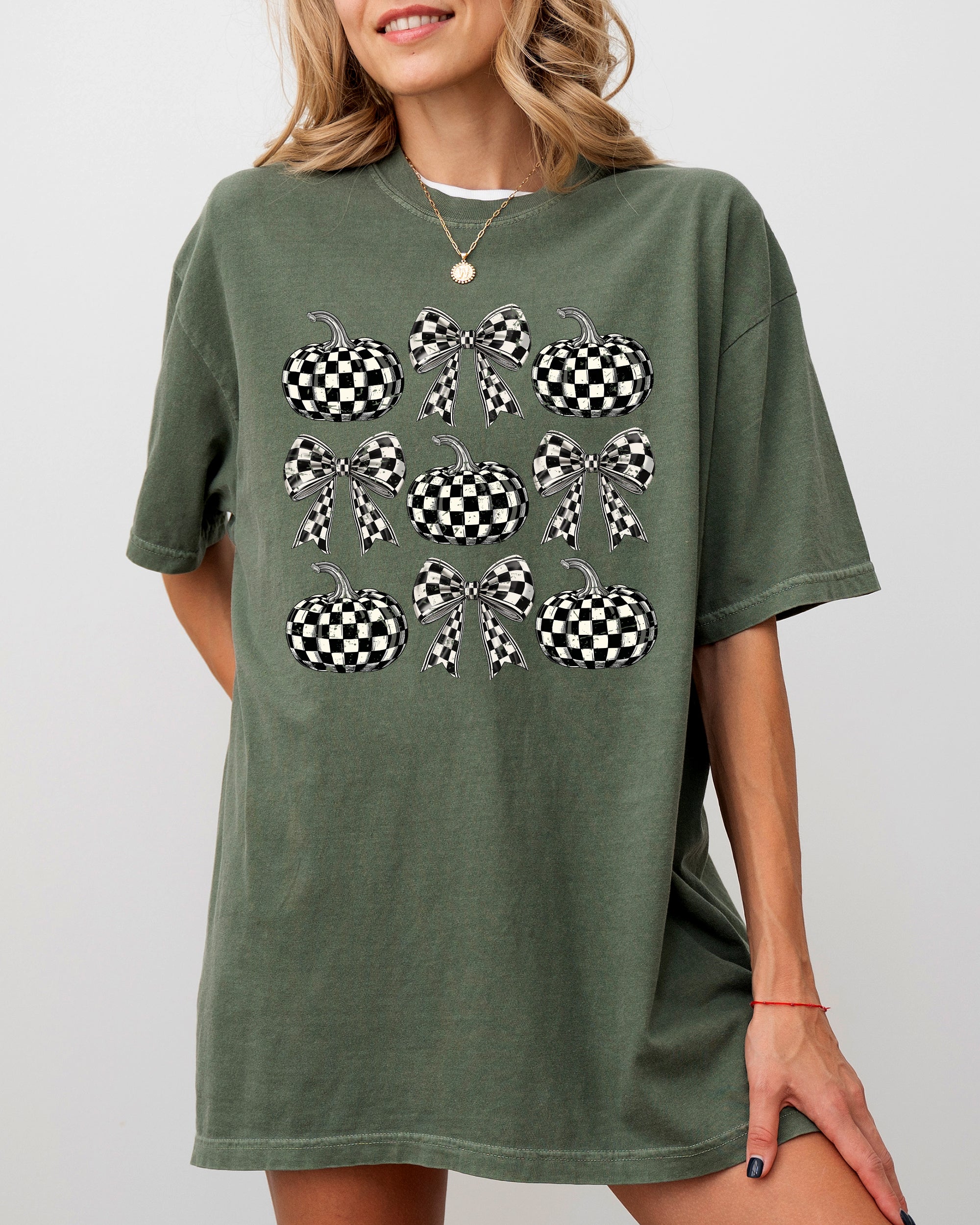 Checkered Retro Pumpkins Coquette Ribbons Bows Halloween Autumn Fall Comfort Colors Tee