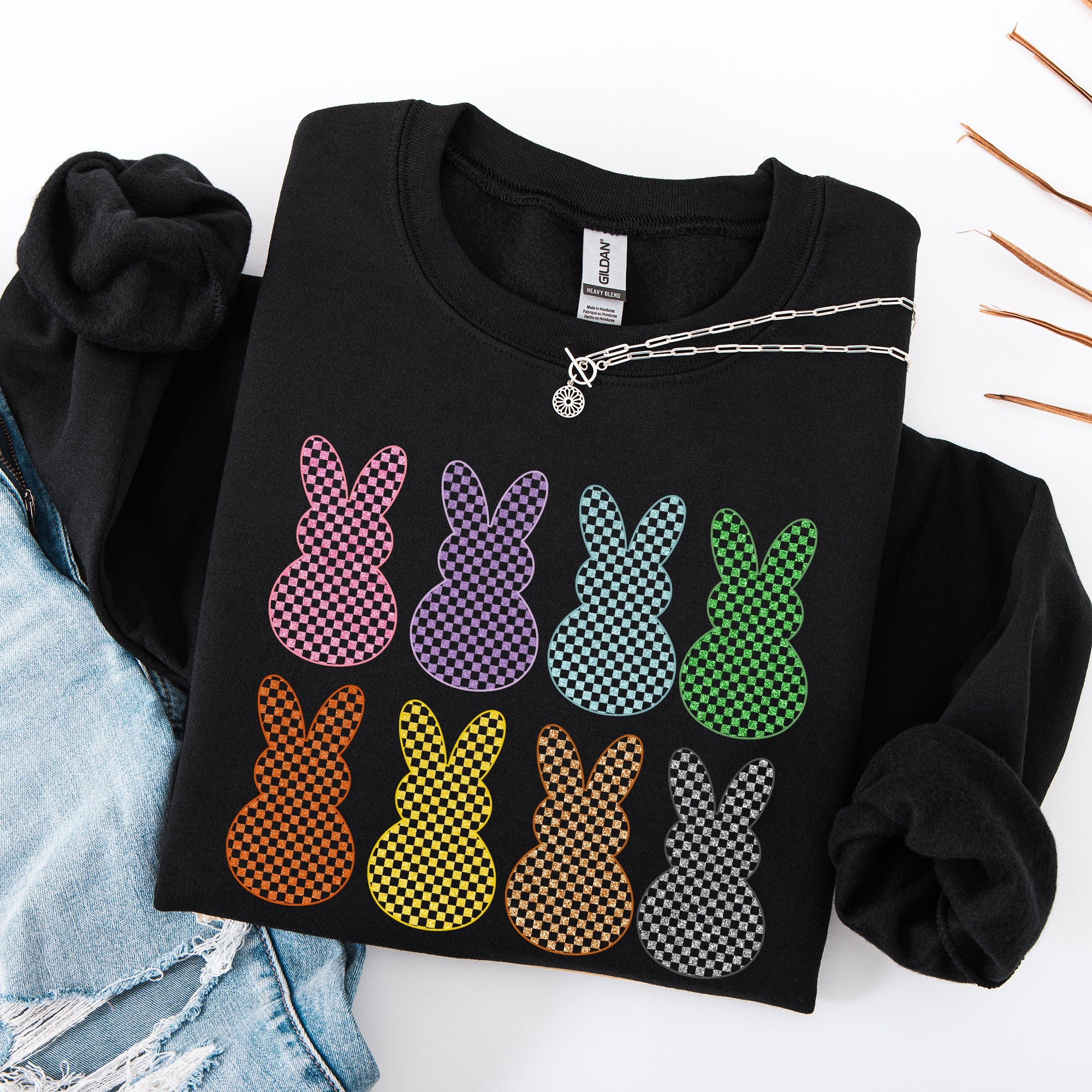 Checkered Faux Glitter Bunnies Easter Jesus Rabbit Holiday Scene Design Sweatshirt