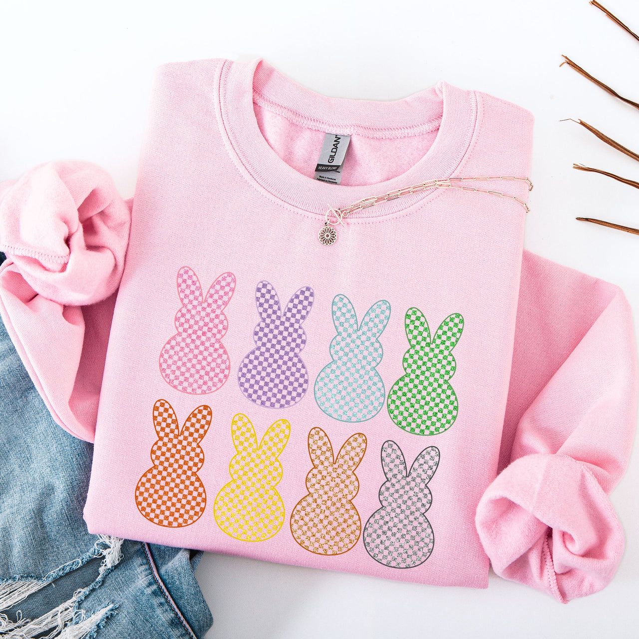 Checkered Faux Glitter Bunnies Easter Jesus Rabbit Holiday Scene Design Sweatshirt