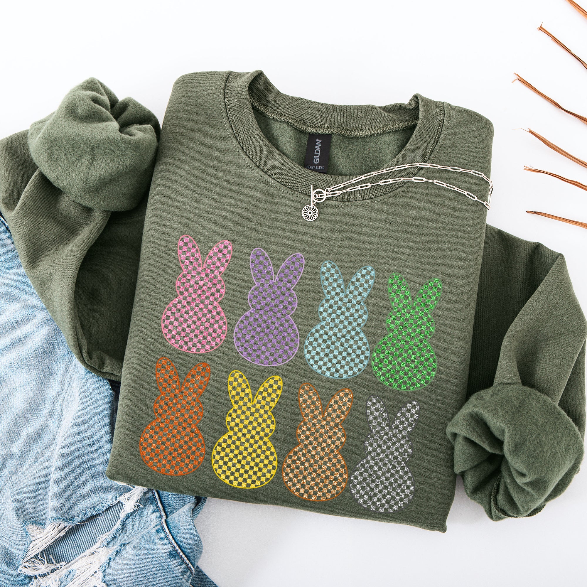 Checkered Faux Glitter Bunnies Easter Jesus Rabbit Holiday Scene Design Sweatshirt