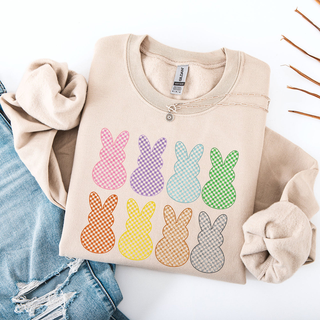 Checkered Faux Glitter Bunnies Easter Jesus Rabbit Holiday Scene Design Sweatshirt
