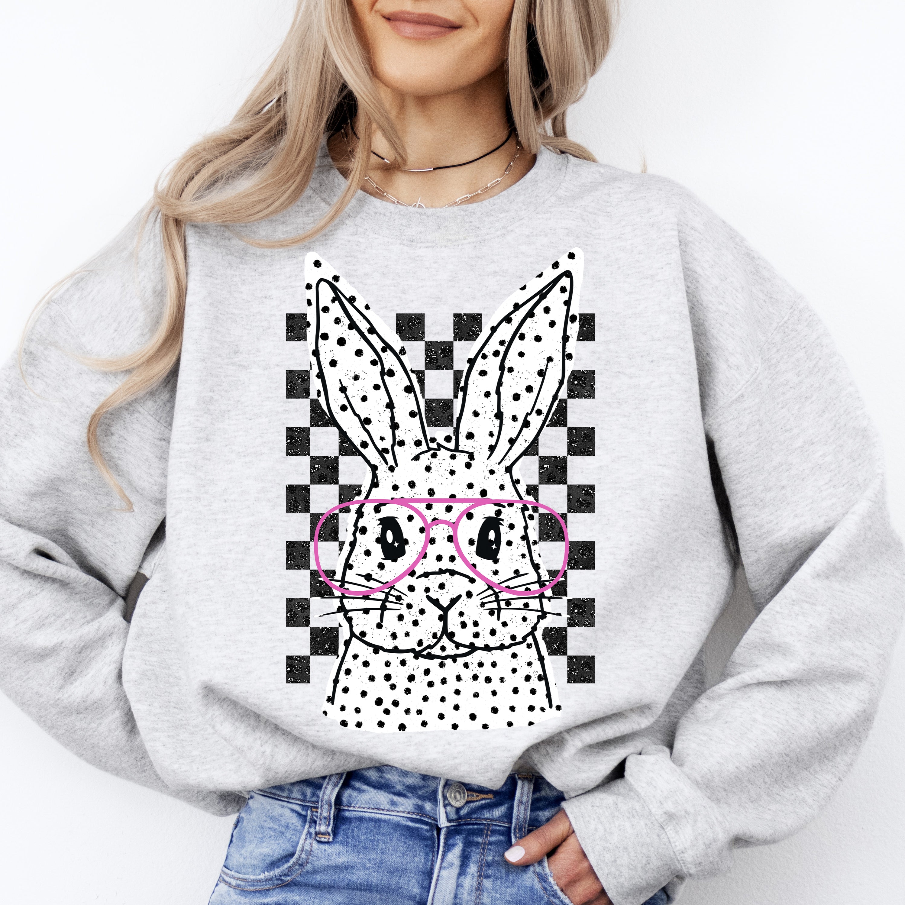 Checkered Retro Polka Dot Easter Bunny Jesus Rabbit Holiday Celebration Vintage Style Sweatshirt
