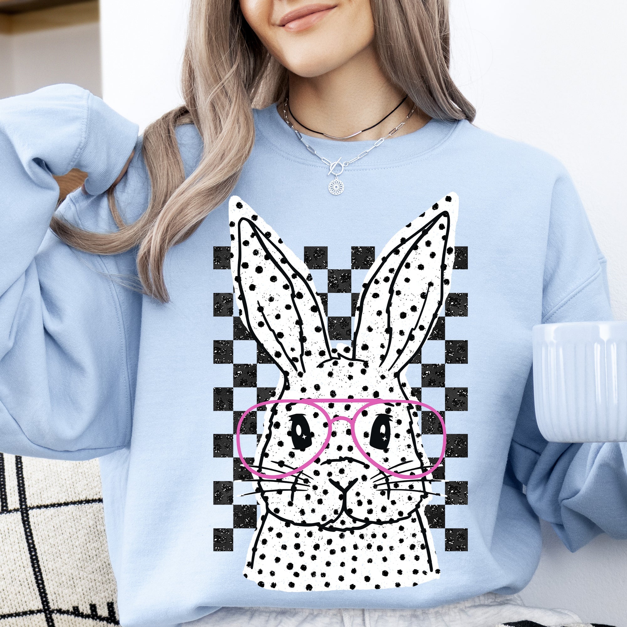 Checkered Retro Polka Dot Easter Bunny Jesus Rabbit Holiday Celebration Vintage Style Sweatshirt
