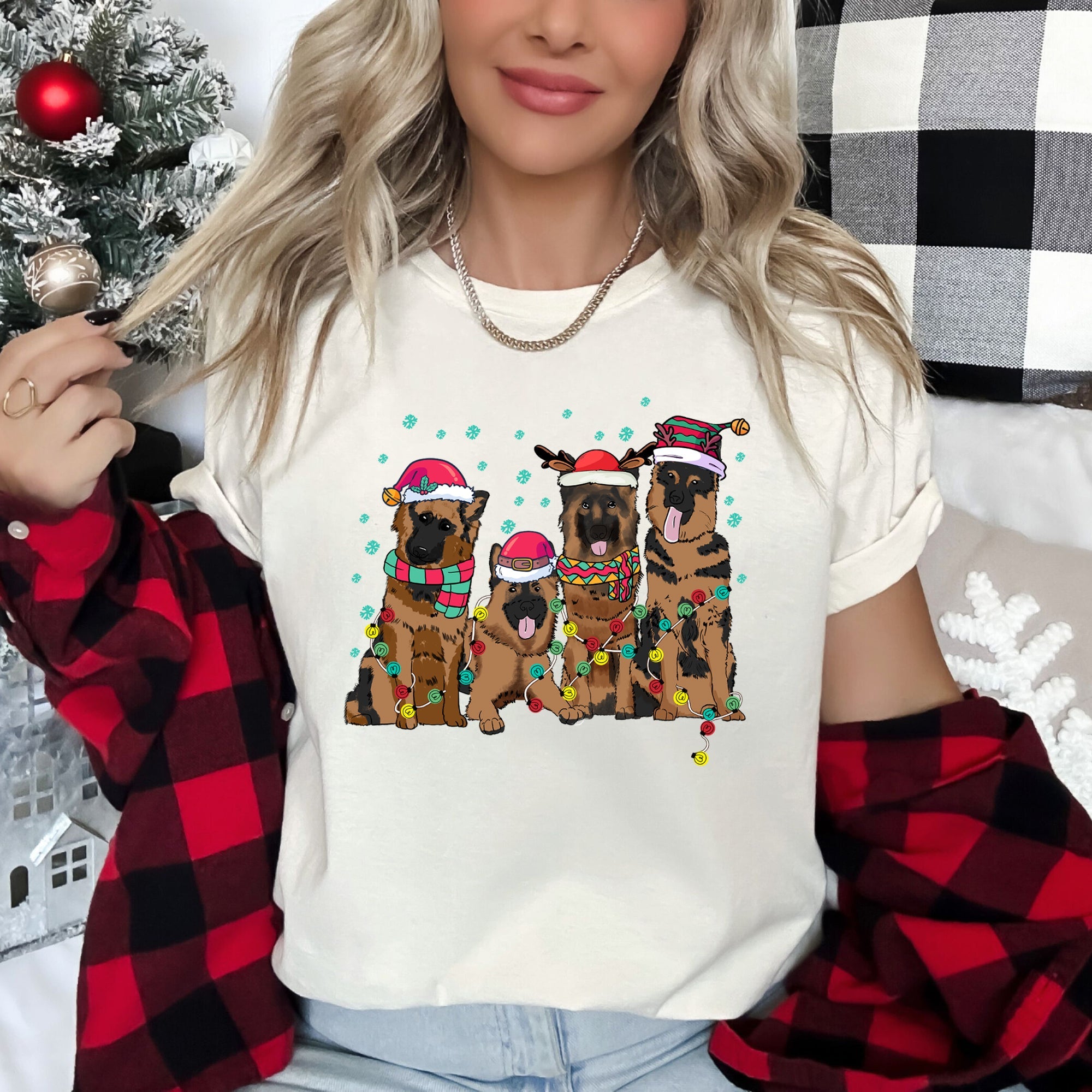 Christmas Dogs German Shepherd Santa Claus Pet Lovers Edition Premium Graphic Tee