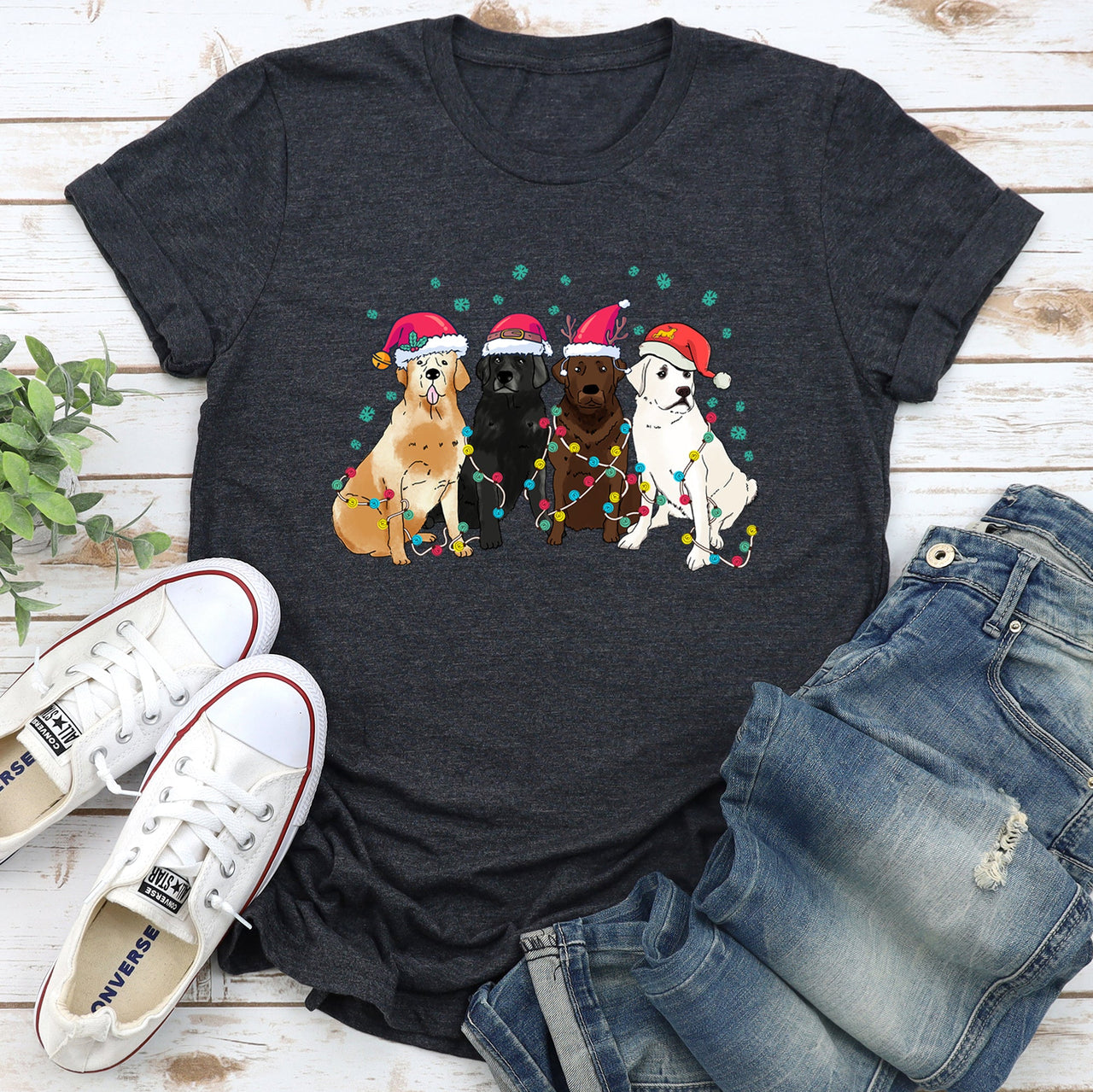 Christmas Dogs Labrador Santa Claus Scene For All Dog Lovers With Cozy Holiday Spirit And Paws Graphic Tee