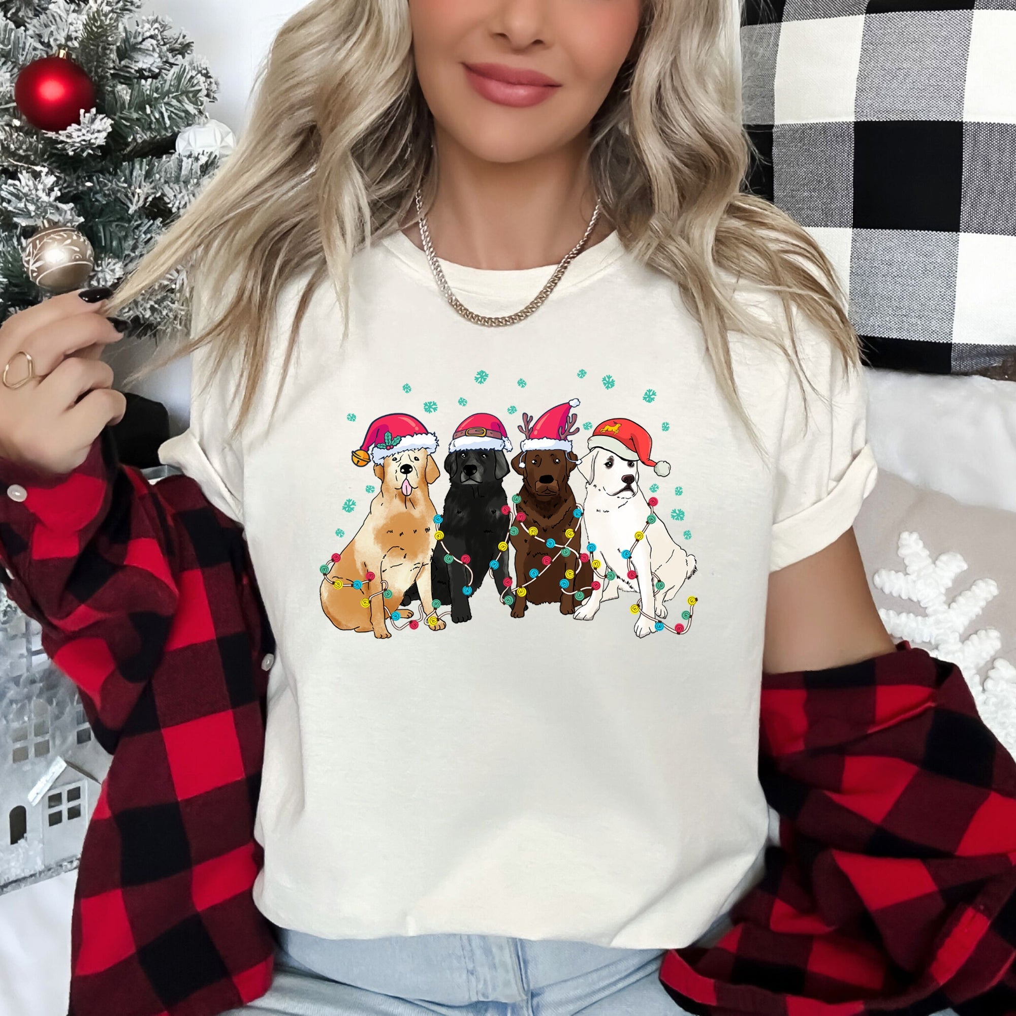Christmas Dogs Labrador Santa Claus Scene For All Dog Lovers With Cozy Holiday Spirit And Paws Graphic Tee