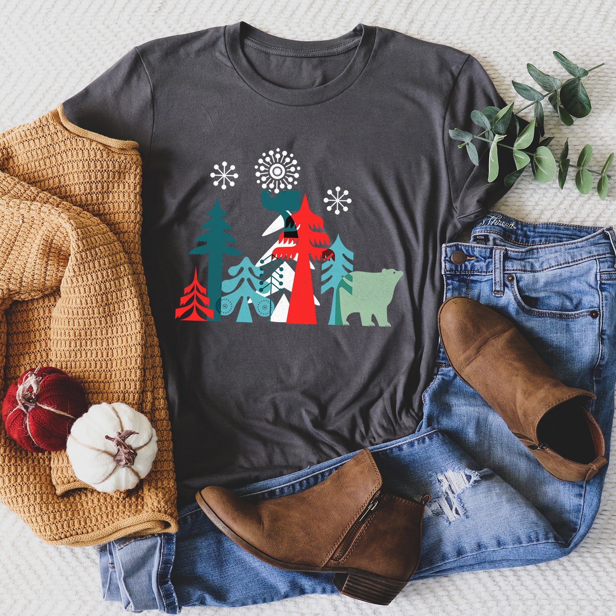 Christmas Folk Art Polar Bear Snowflakes Nordic Winter Scene Featuring Nordic Motifs And Cozy Holiday Charm Graphic Tee