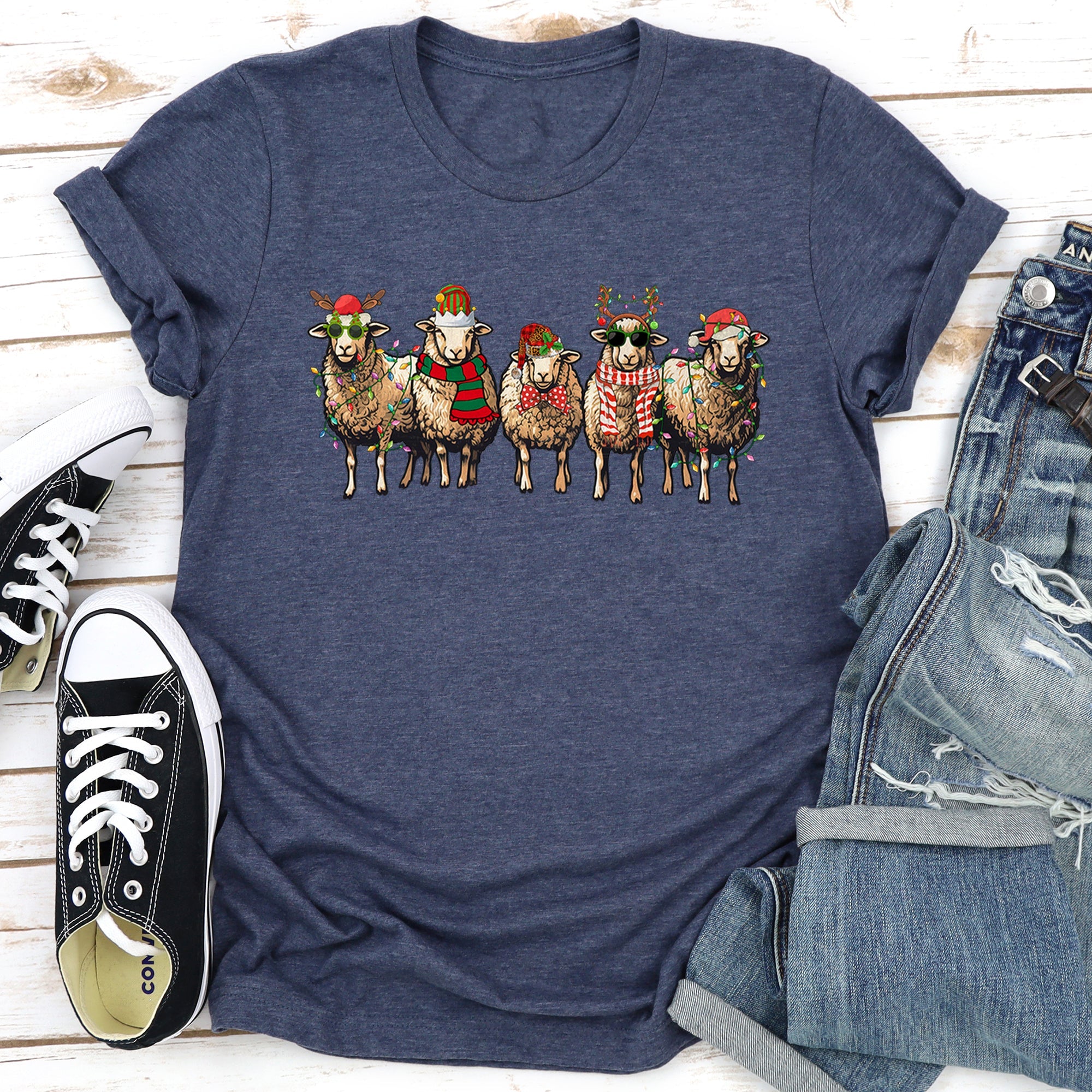 Christmas Sheep Santa Farm Life Lovers Edition For Sheep Enthusiasts And Holiday Decor Fans Graphic Tee