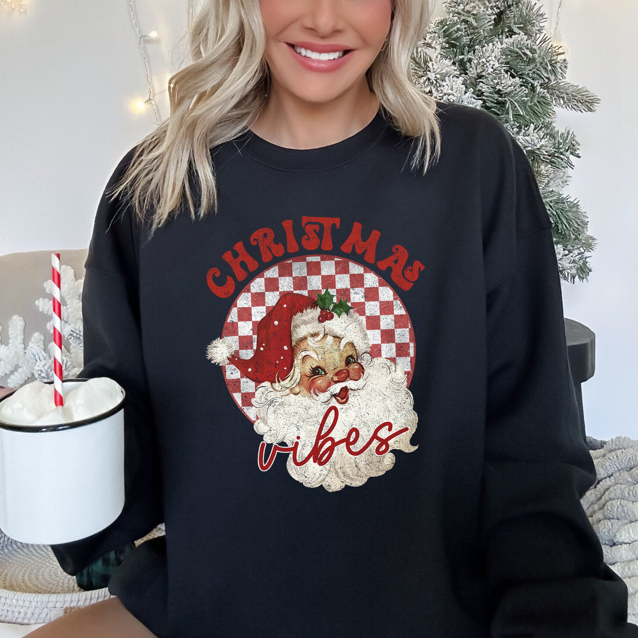 Christmas Vibes, Retro Santa Graphic Vintage Holiday Ultra Cozy Fleece Sweatshirt