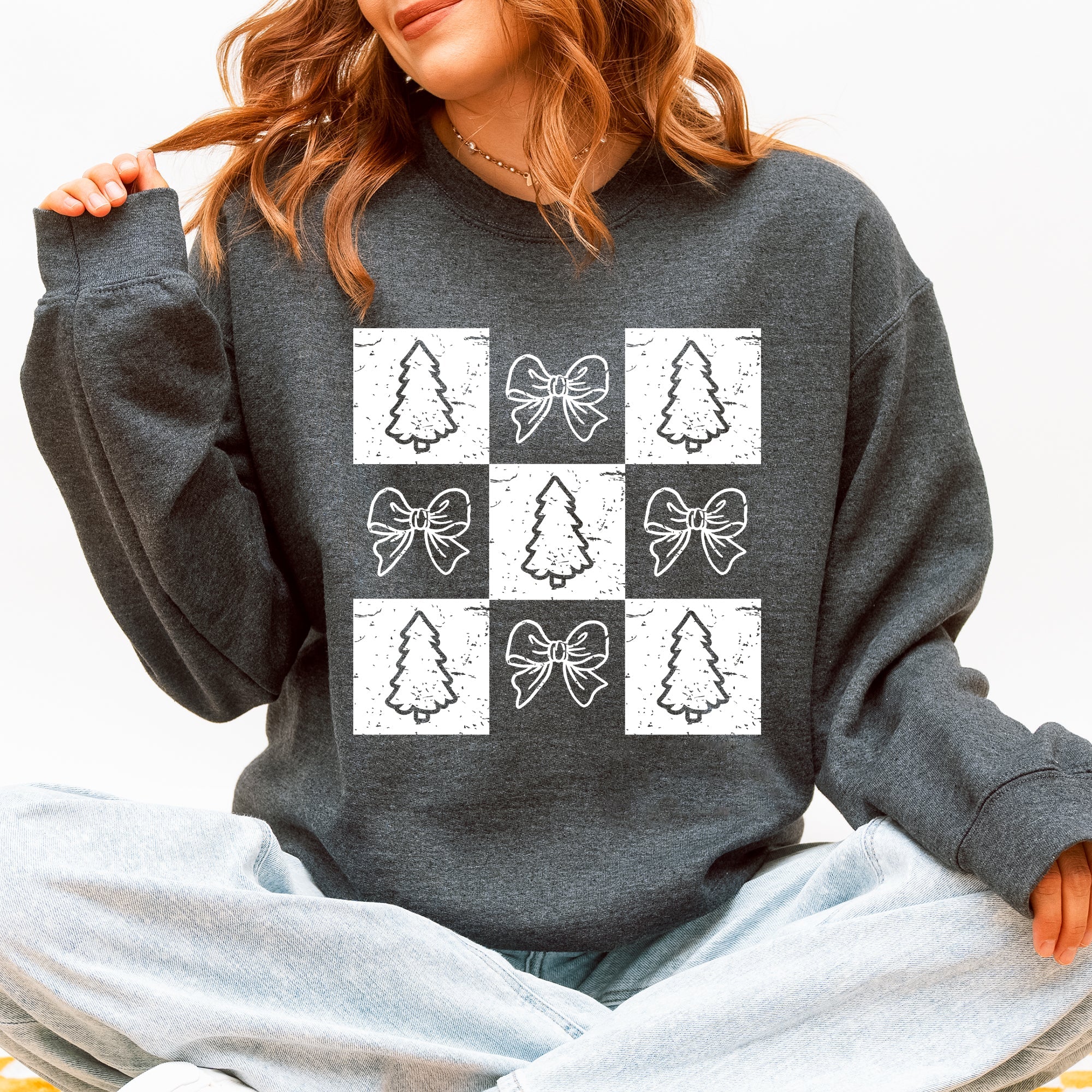Christmas Geese Retro Cozy Winter Checkered Bows Tree Pattern Vintage Sweatshirt