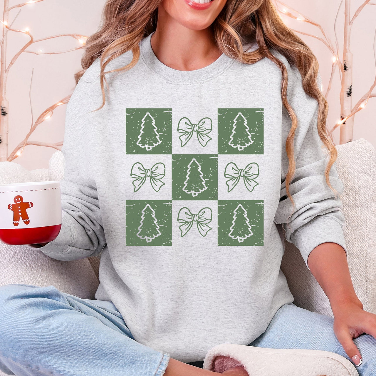 Christmas Geese Retro Cozy Winter Checkered Bows Tree Pattern Vintage Sweatshirt
