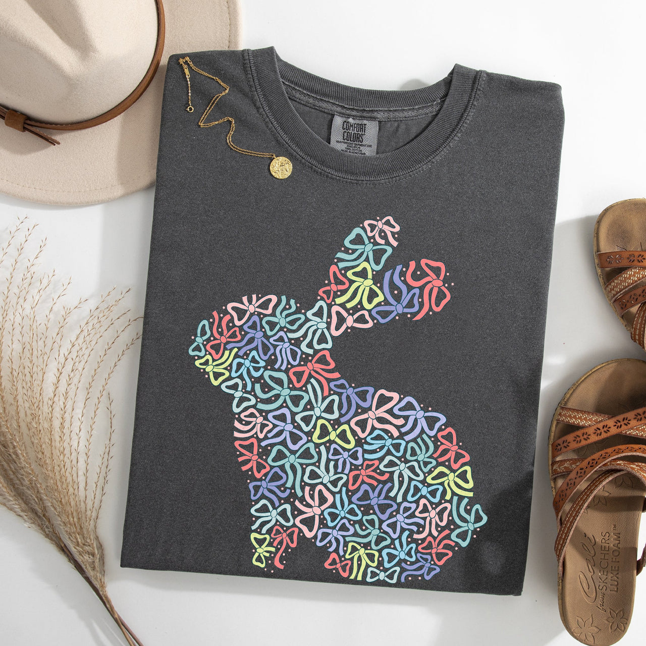 Colorful Bows Easter Bunny Jesus Rabbit Holiday Celebration Blessings For Family And Friends Comfort Colors Tee